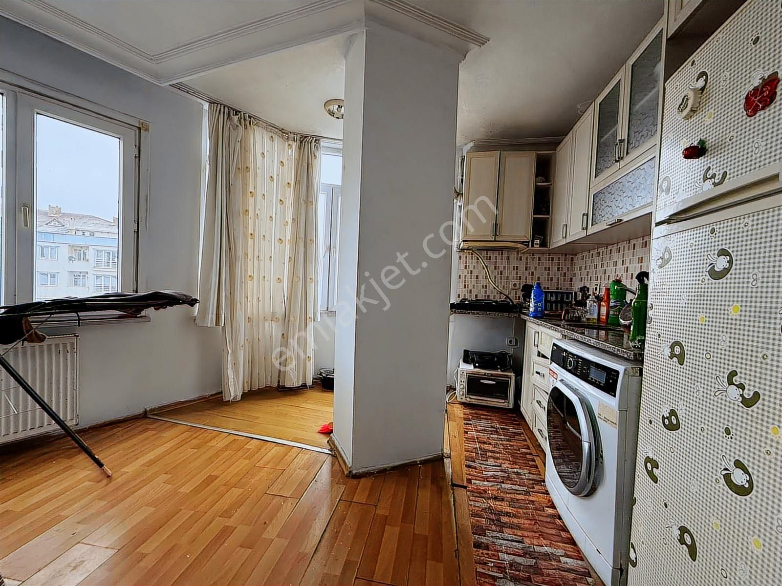 İstiklal Mah'de 2+1 Cumhuriyet Caddesi Üstü Arakat Asansörlü - Görsel 6