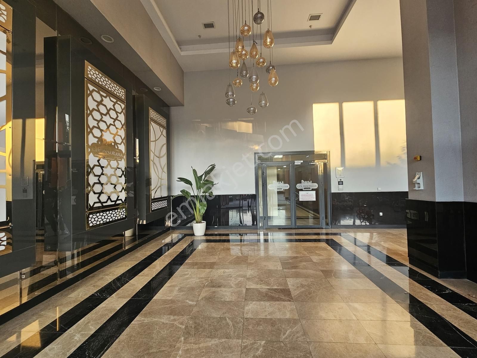 Göl Panoroma Evleri'de Ful Eşyalı 3+1 Kiralık Sıfır Arakat Daire - Görsel 12