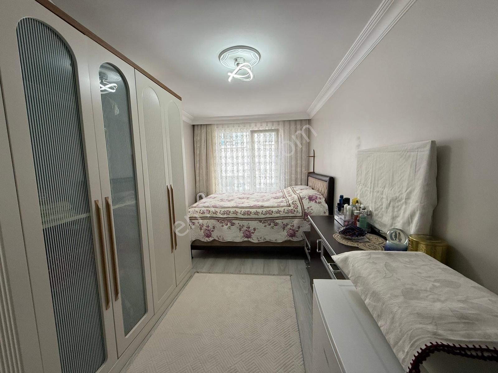 Üçevler Mah'de Cami Cephe 2+1 105 M² Temiz Arakat Fırsat Daire ! - Görsel 14