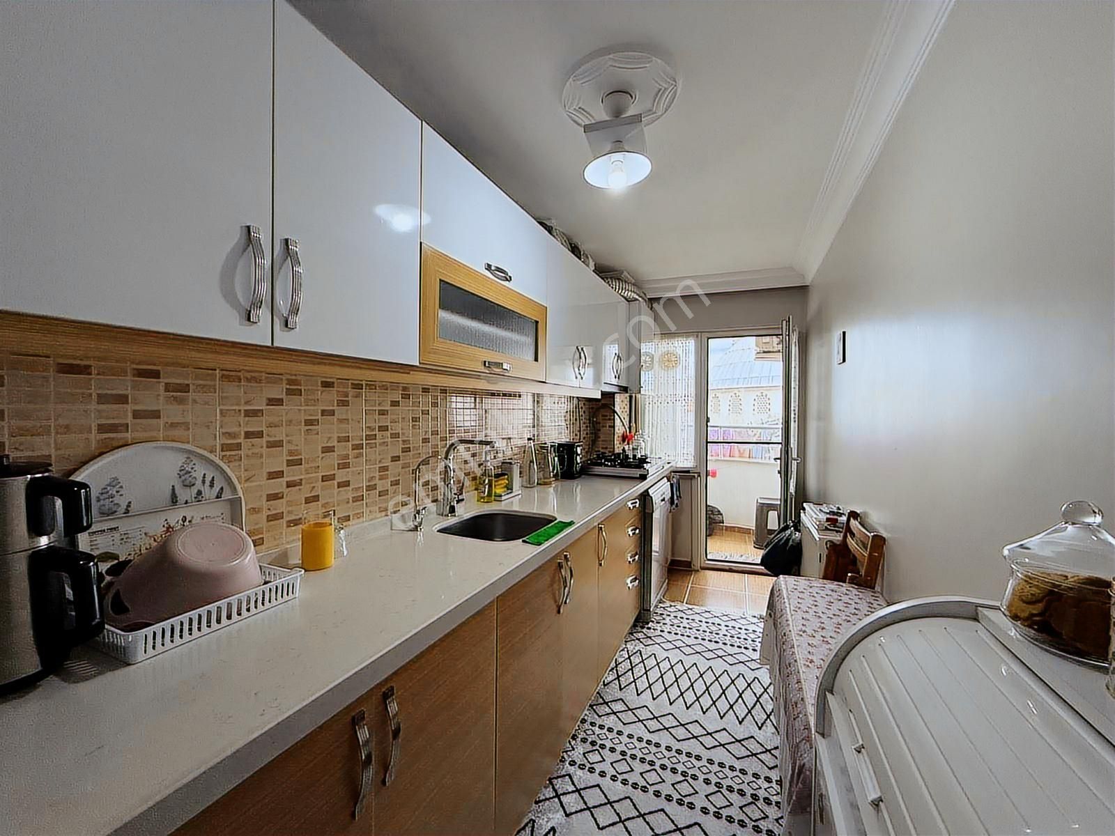 Üçevler Mah'de Cami Cephe 2+1 105 M² Temiz Arakat Fırsat Daire ! - Görsel 7