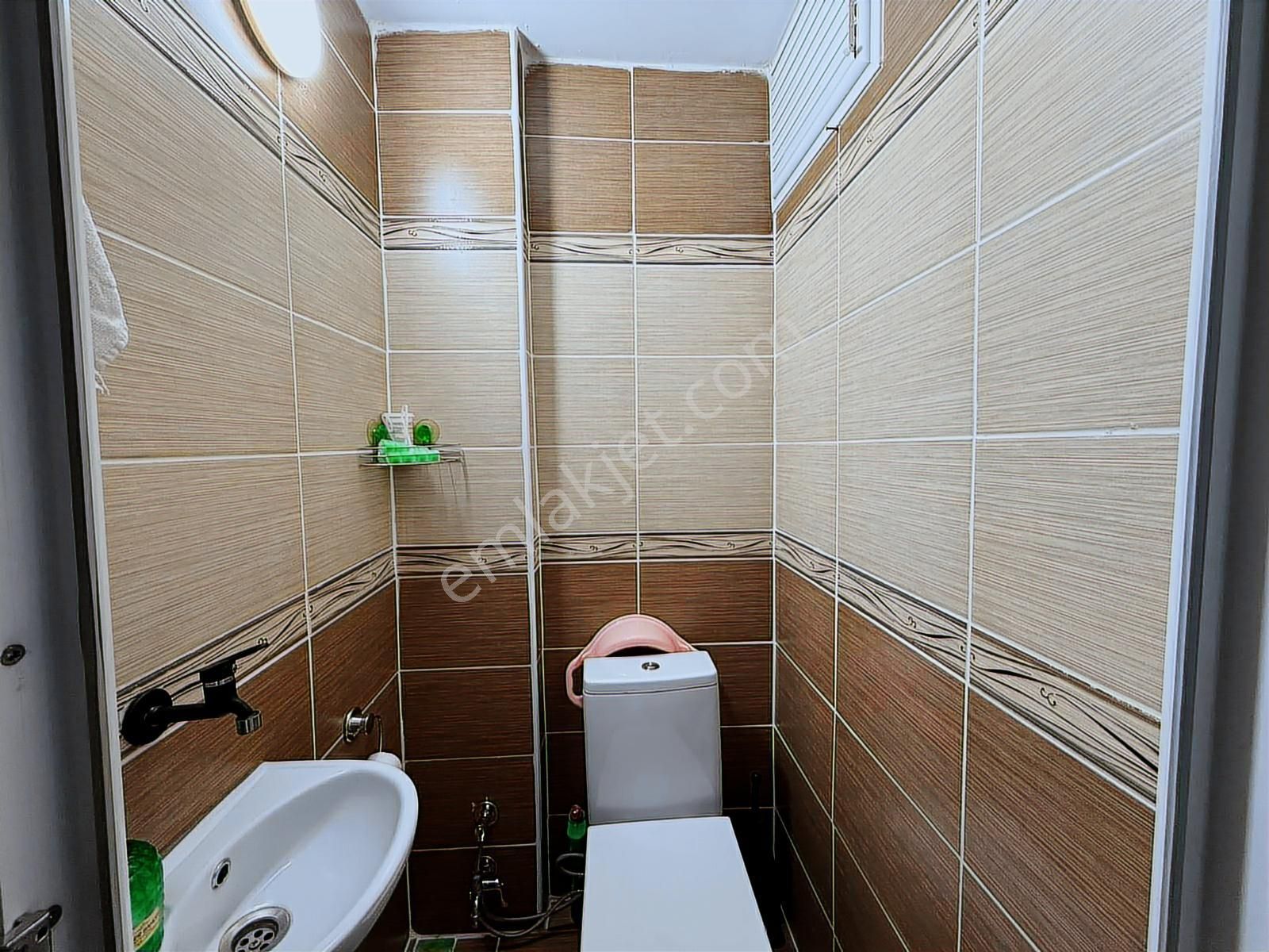 Üçevler Mah'de Cami Cephe 2+1 105 M² Temiz Arakat Fırsat Daire ! - Görsel 15