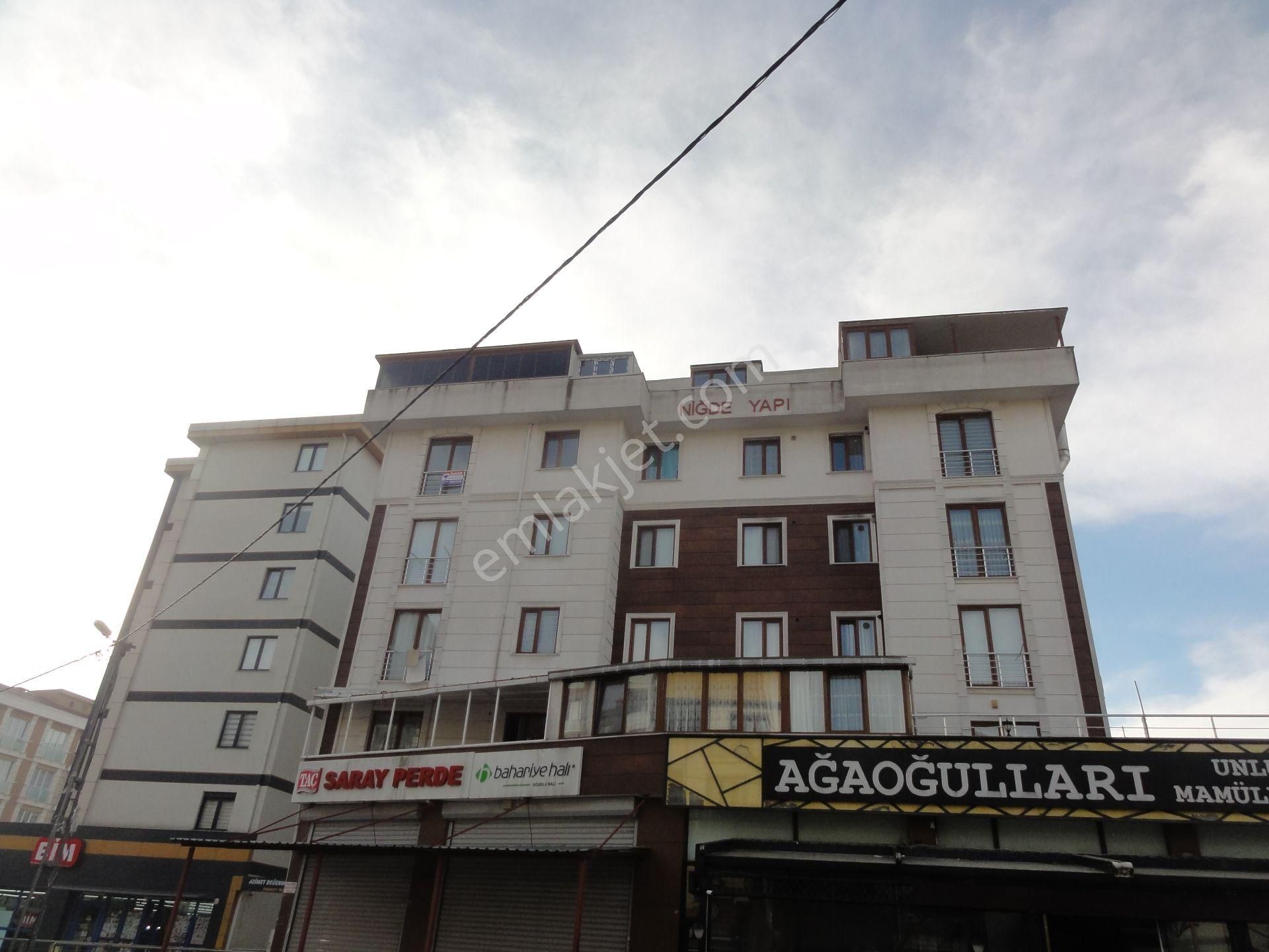 Dora'dan Pendik Şeyhlide İyi Lokasyonda 2+1 Ferah Daire