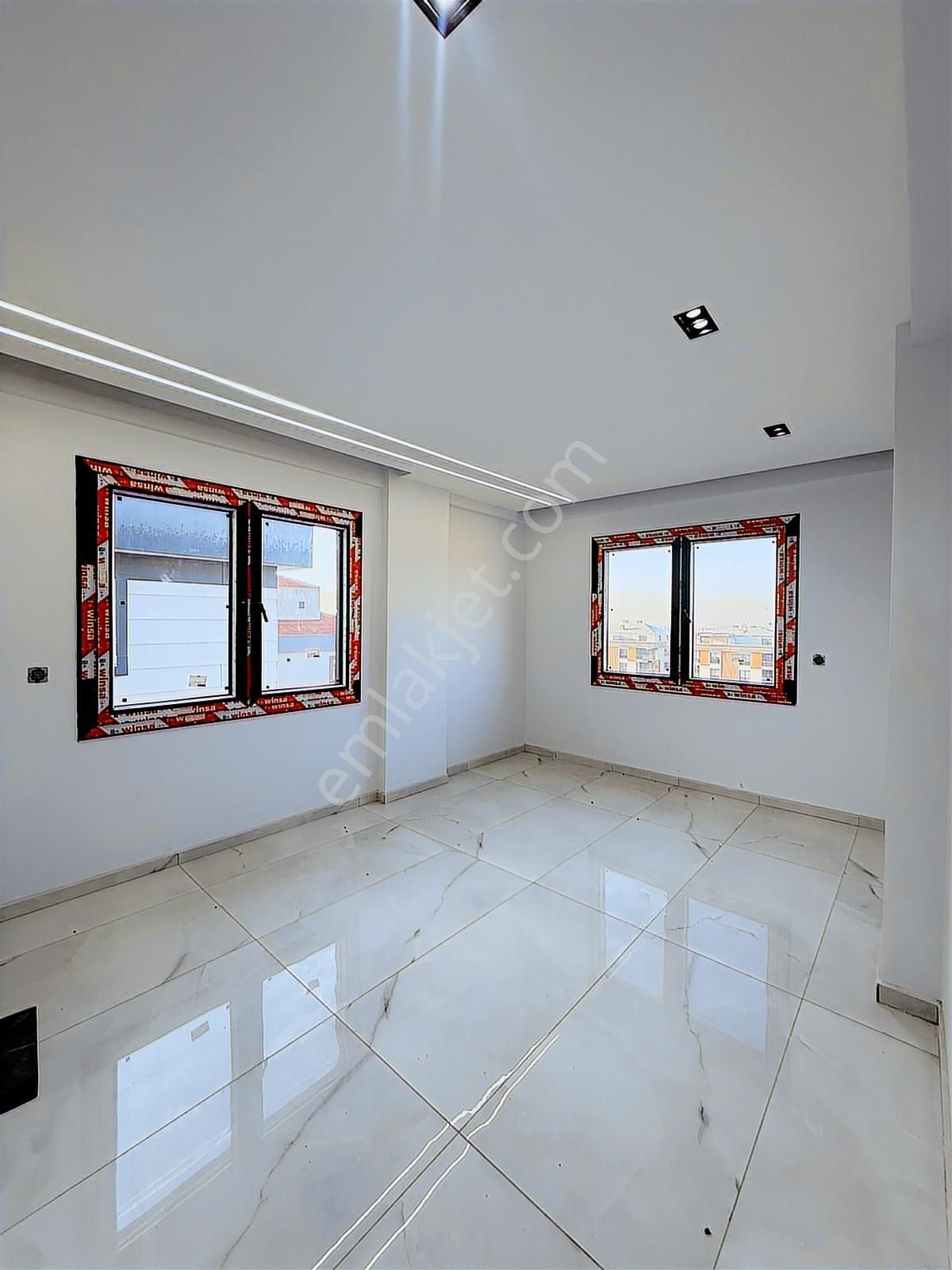 Ergenekon'da File Market Arkası Harika İşçilikli Lüx 3+1 Satılık - Görsel 16
