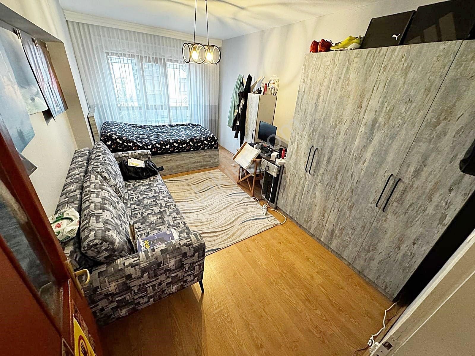 Yunus Emre Cad Yakını Orta Kat 3+1 Ön Cephe Bağımsız Geniş Full - Görsel 4