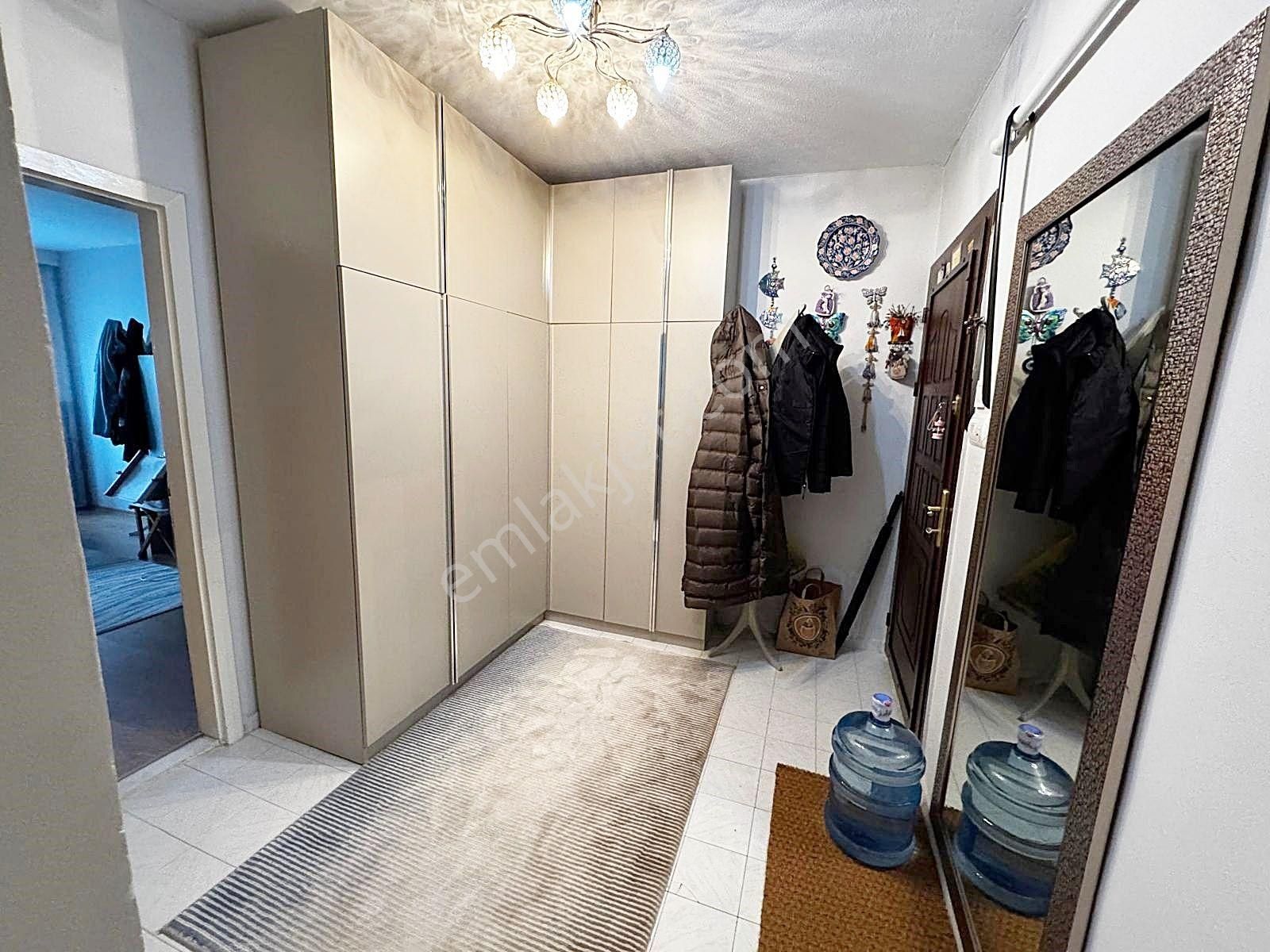 Yunus Emre Cad Yakını Orta Kat 3+1 Ön Cephe Bağımsız Geniş Full - Görsel 18