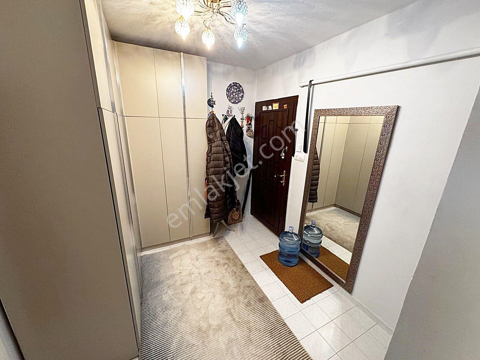 Yunus Emre Cad Yakını Orta Kat 3+1 Ön Cephe Bağımsız Geniş Full - Görsel 19