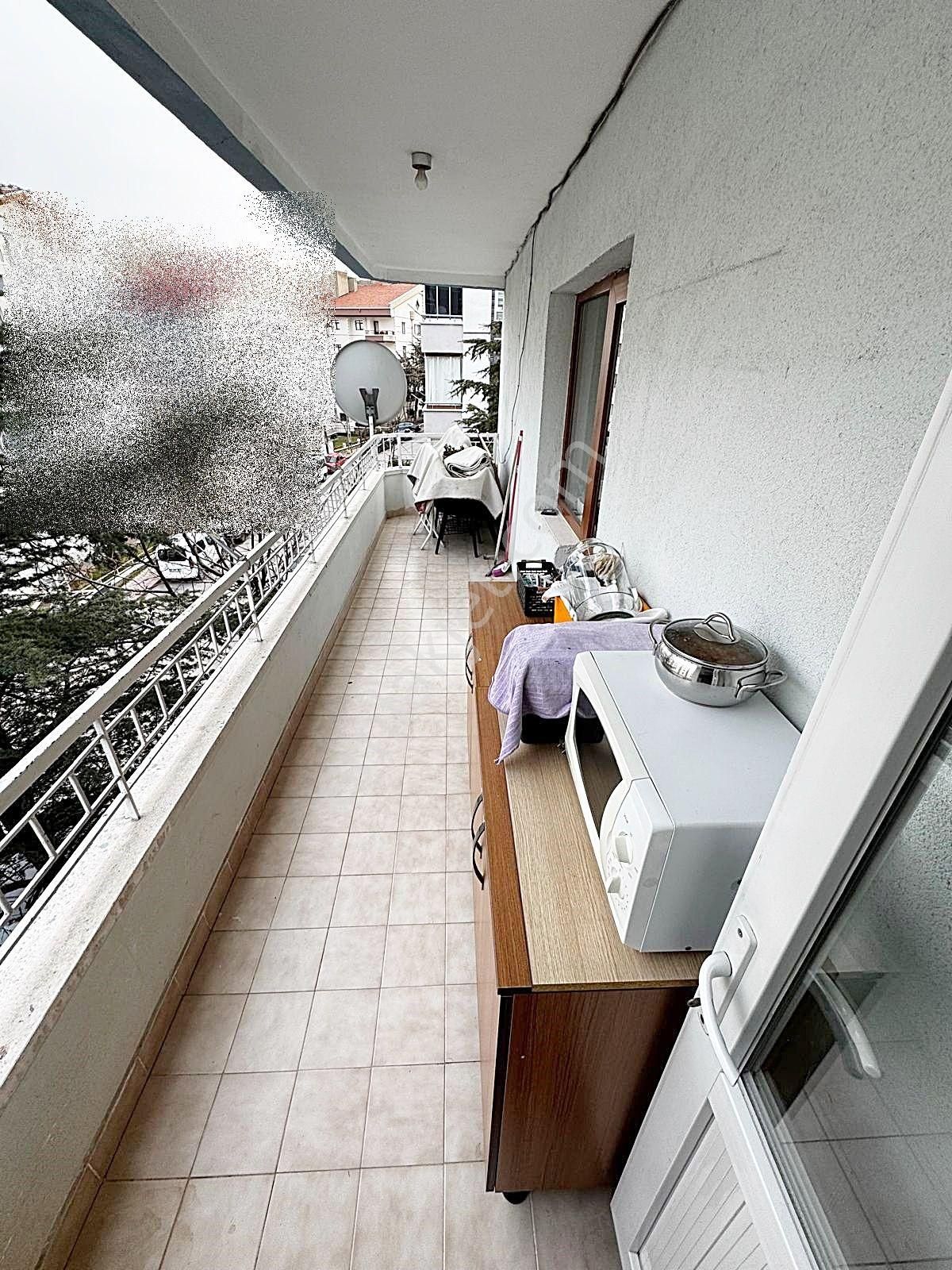 Yunus Emre Cad Yakını Orta Kat 3+1 Ön Cephe Bağımsız Geniş Full - Görsel 16