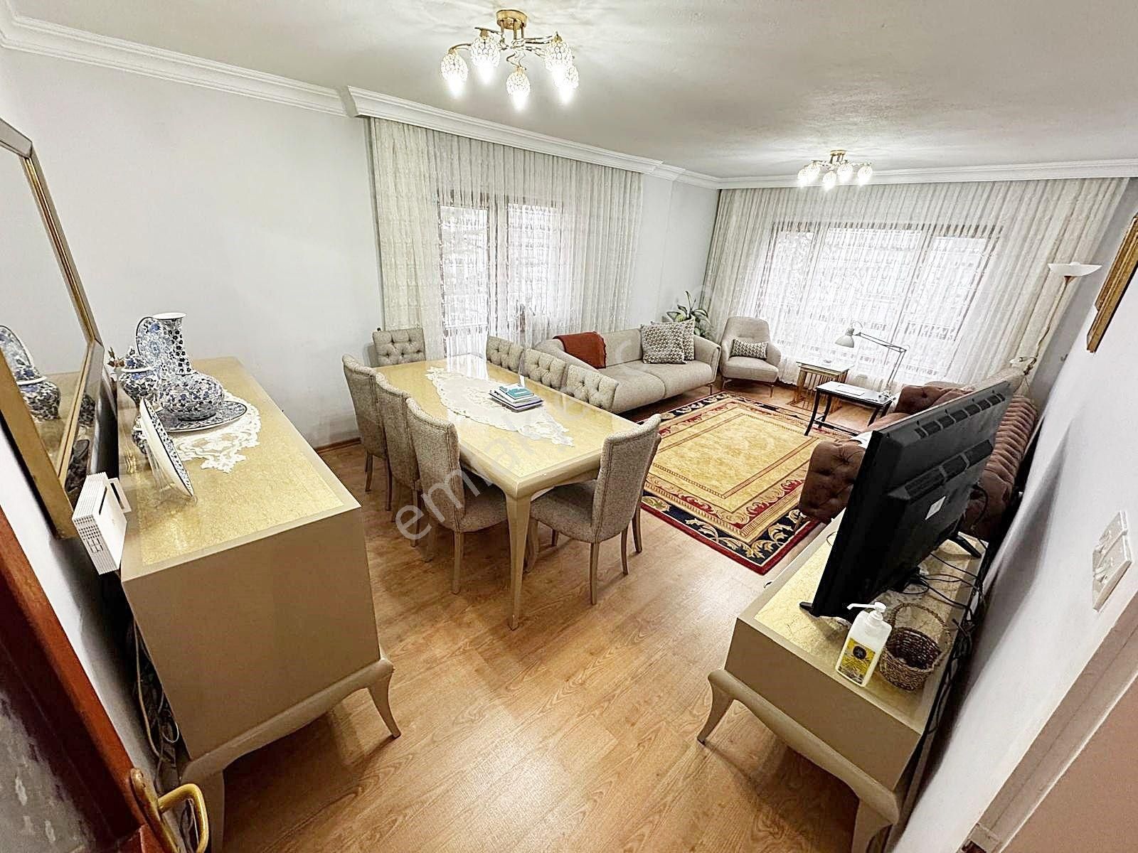 Yunus Emre Cad Yakını Orta Kat 3+1 Ön Cephe Bağımsız Geniş Full - Görsel 5