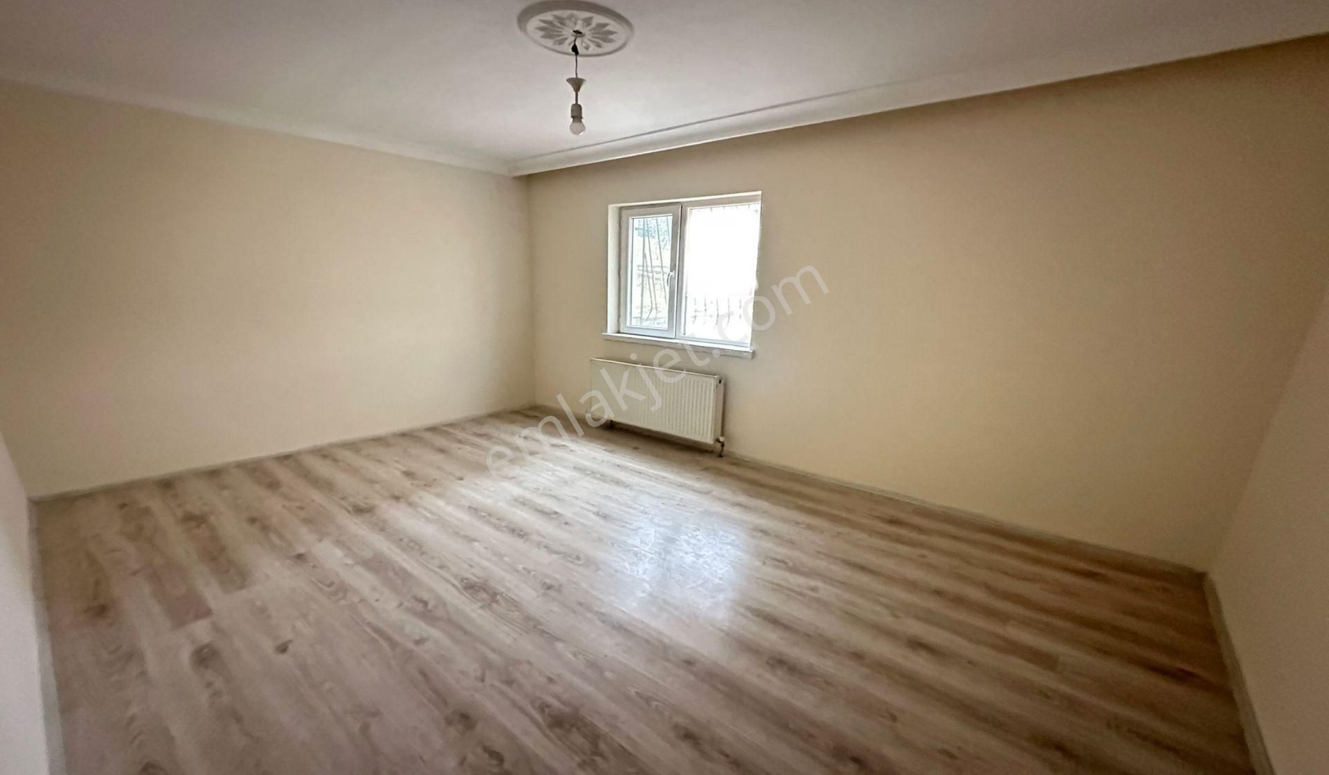 Atapark Çambaşı Caddesi Yakını 3+1 Asansörlü Genç Bina Masrafsız - Görsel 11