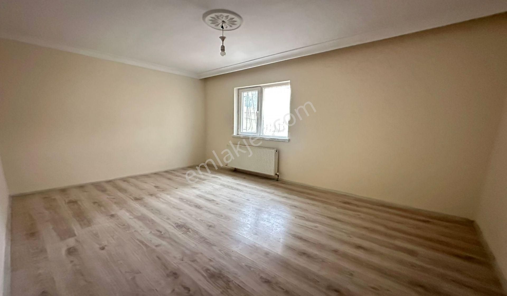 Atapark Çambaşı Caddesi Yakını 3+1 Asansörlü Genç Bina Masrafsız - Görsel 13