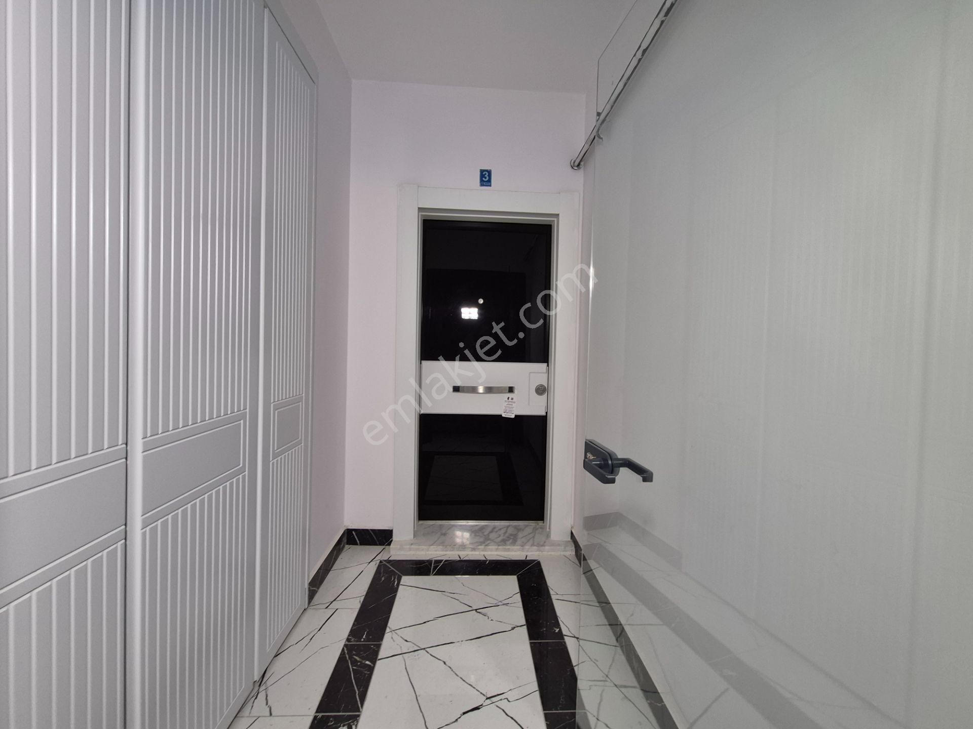 Genç Osman Caddesine Oldukça Yakın 4+1 Lüks Sıfır Yüksek Giriş Daire - Görsel 28