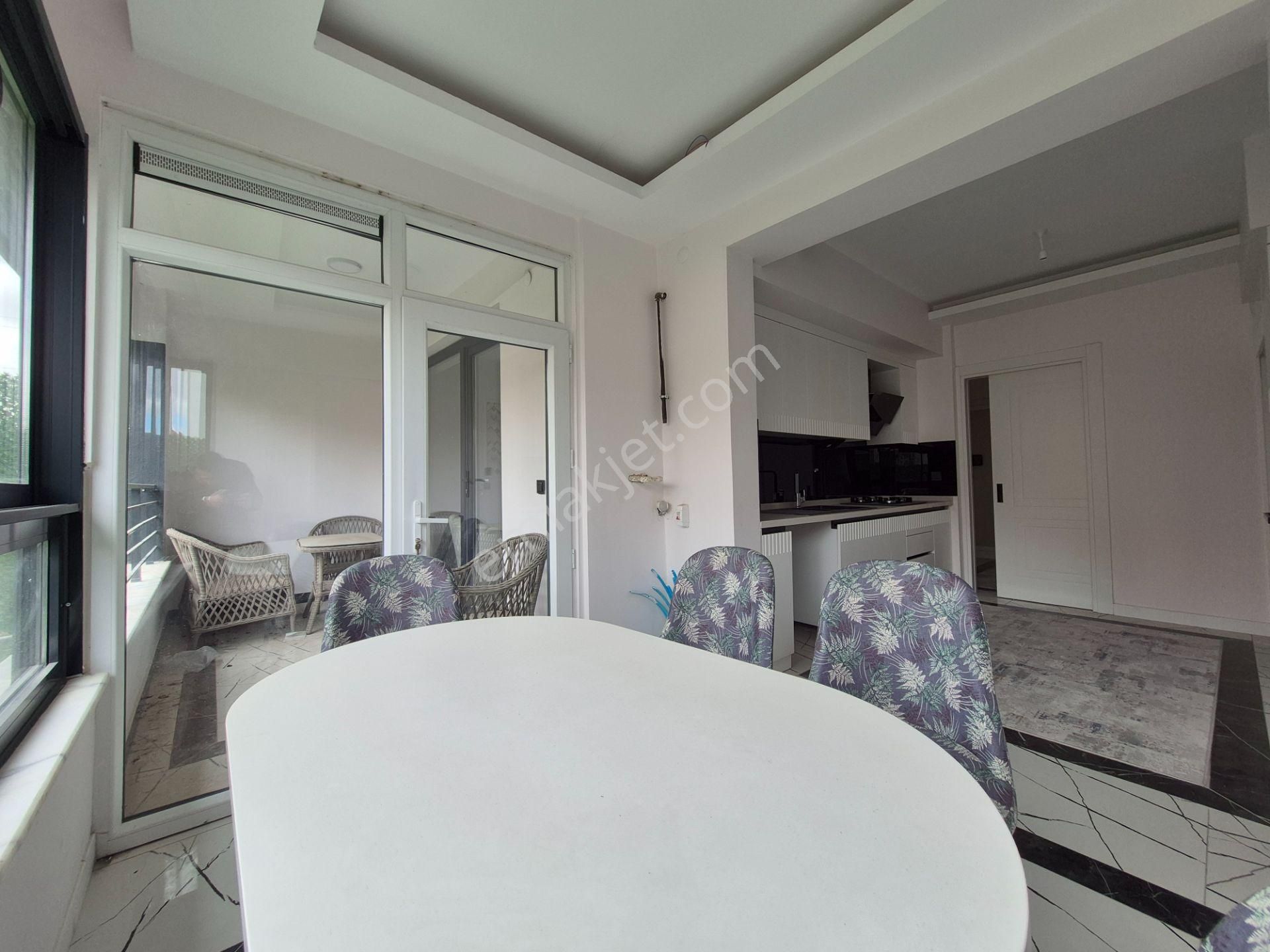 Genç Osman Caddesine Oldukça Yakın 4+1 Lüks Sıfır Yüksek Giriş Daire - Görsel 22