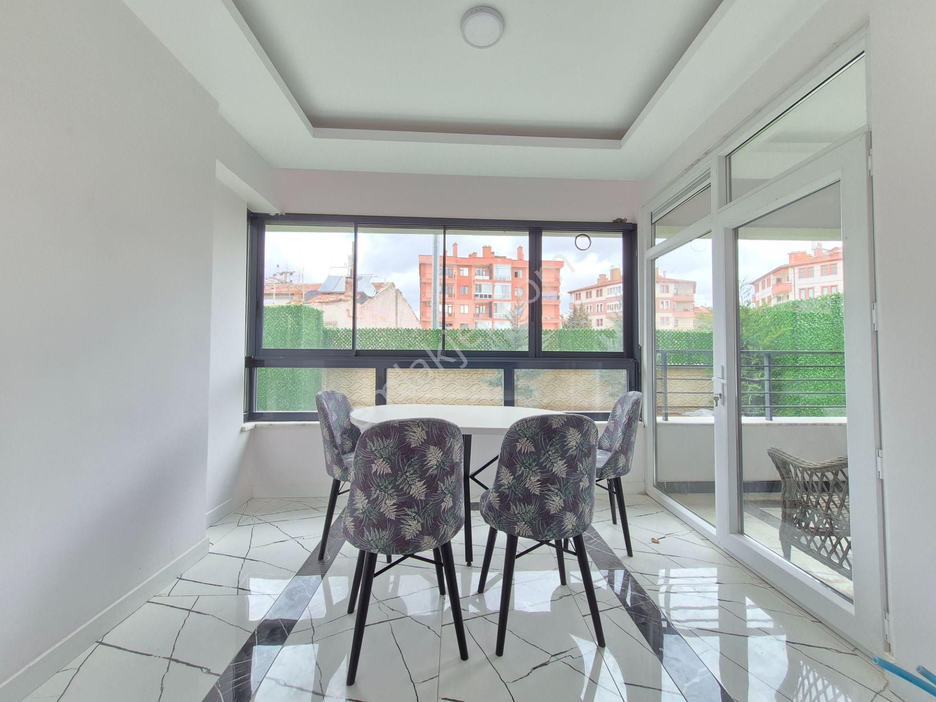 Genç Osman Caddesine Oldukça Yakın 4+1 Lüks Sıfır Yüksek Giriş Daire - Görsel 23