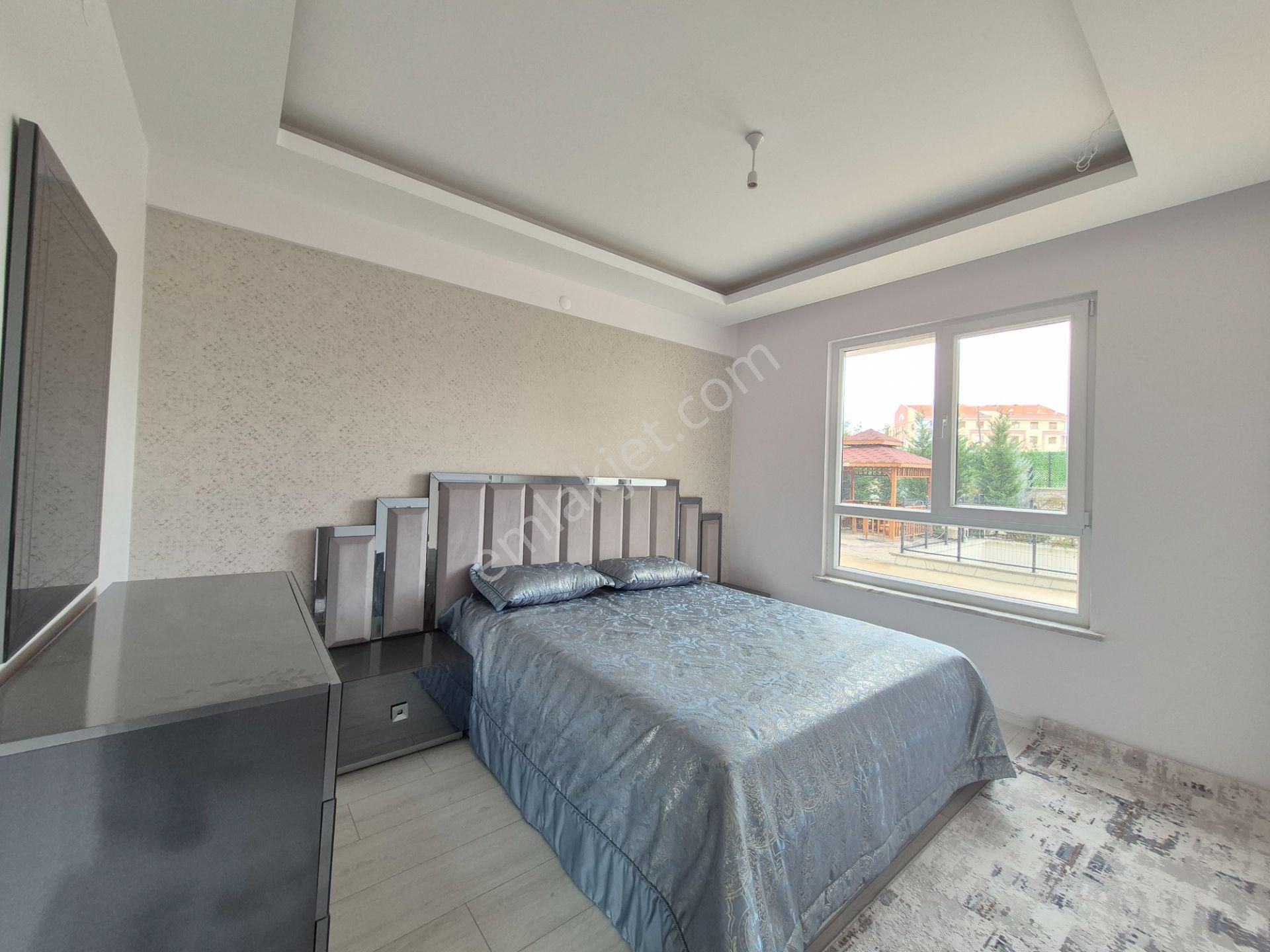 Genç Osman Caddesine Oldukça Yakın 4+1 Lüks Sıfır Yüksek Giriş Daire - Görsel 44