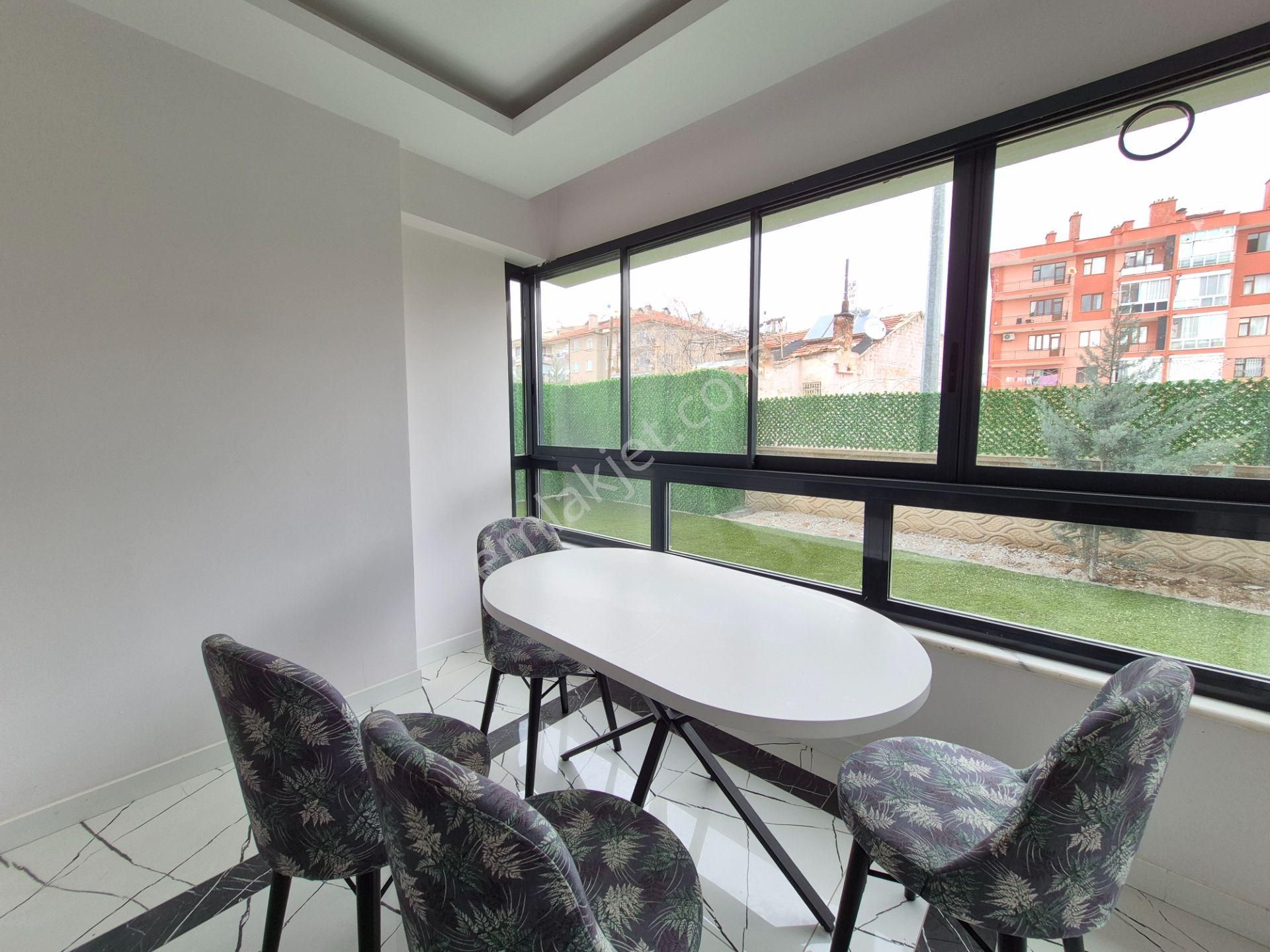 Genç Osman Caddesine Oldukça Yakın 4+1 Lüks Sıfır Yüksek Giriş Daire - Görsel 18