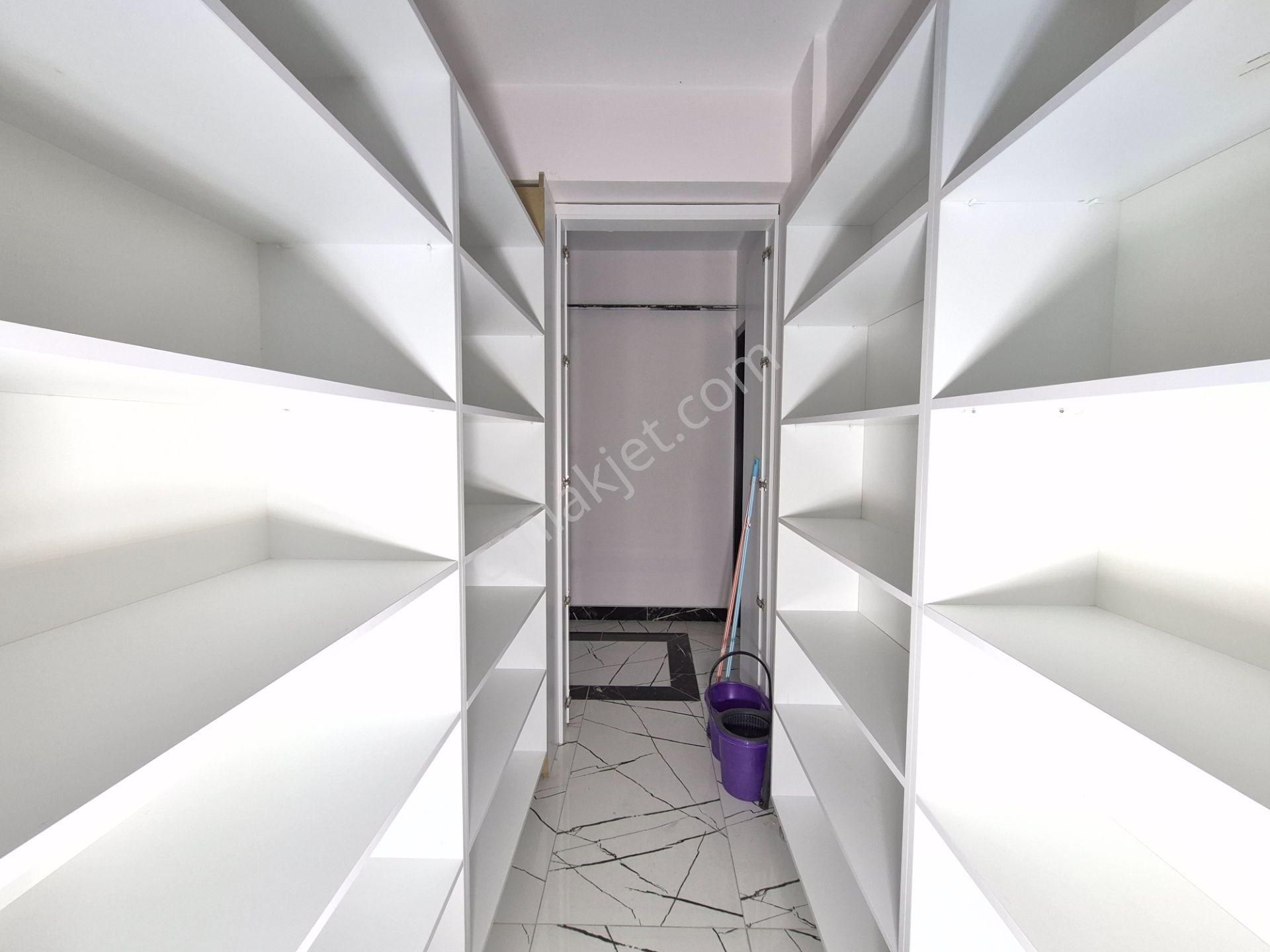 Genç Osman Caddesine Oldukça Yakın 4+1 Lüks Sıfır Yüksek Giriş Daire - Görsel 29