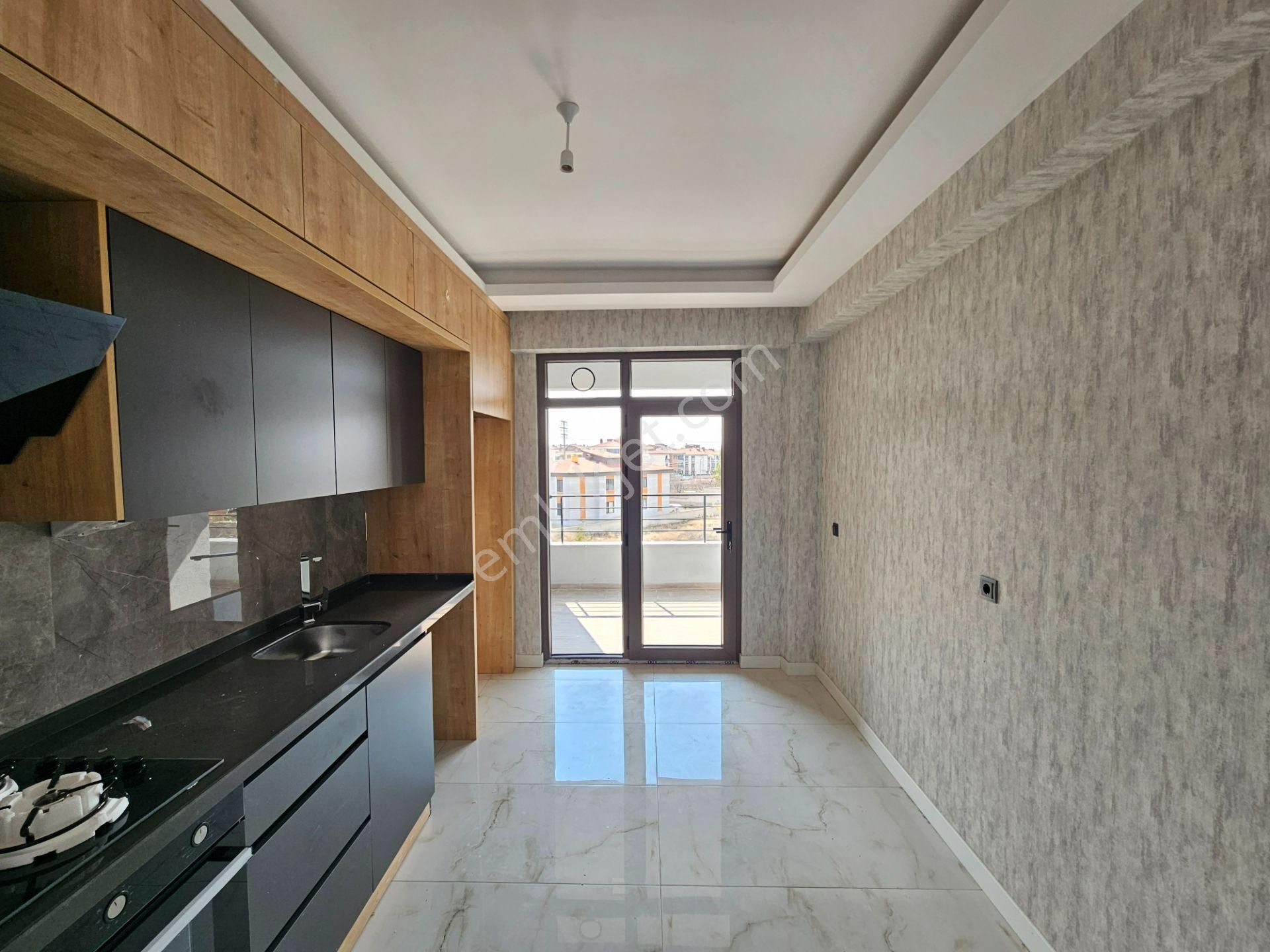 Ahmet Yesevi Caddesine Oldukça Yakın 2+1 Satılık Lüx Sıfır Daire‍ - Görsel 11