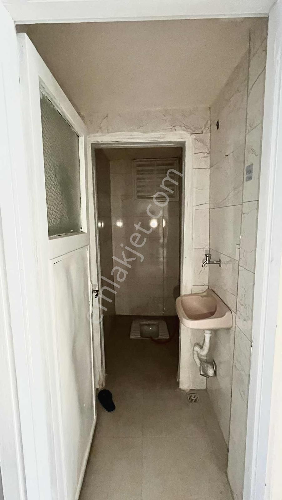 Doğan Aslan'dan Bağlarbaşı'nda Kiralık 3+1 Daire - Görsel 10