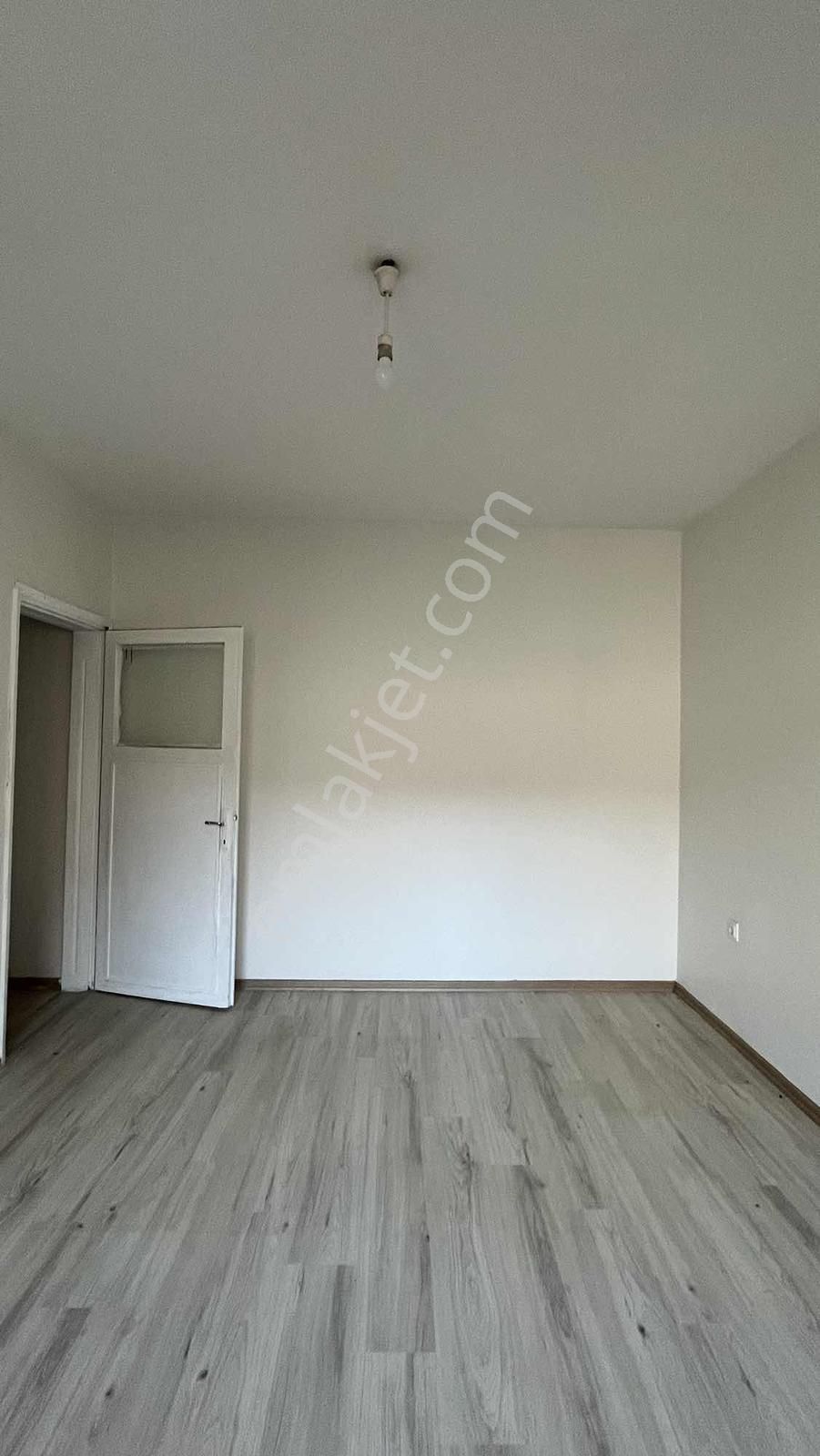 Doğan Aslan'dan Bağlarbaşı'nda Kiralık 3+1 Daire - Görsel 5