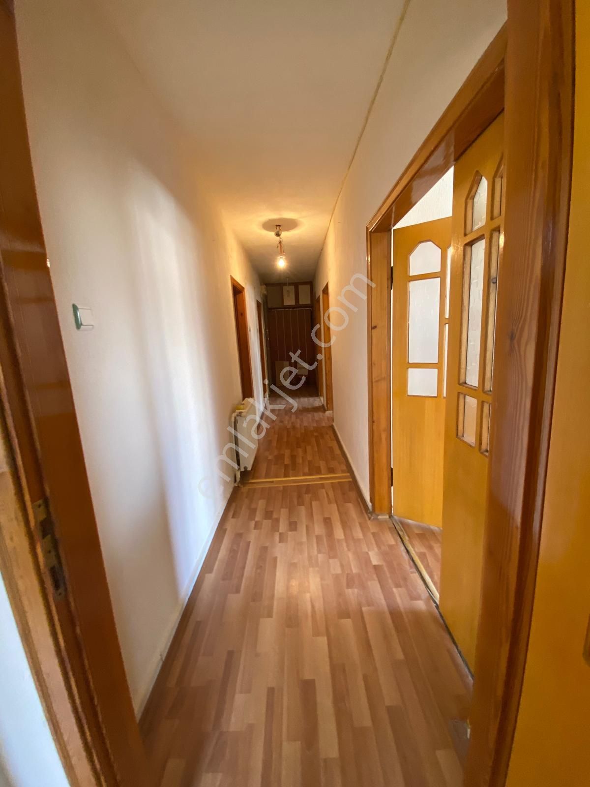 Deniz Yiğit Emlak'tan Cumhuriyet Mahallesinde 3+1bakımlı Arakat Daire - Görsel 21