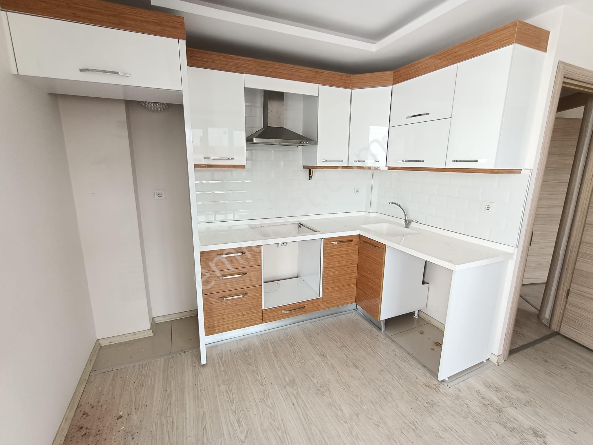 Şubat Ayı Sonu Teslim Doğalgazsız 2+1 Köşe Bakımlı Daire - Görsel 3