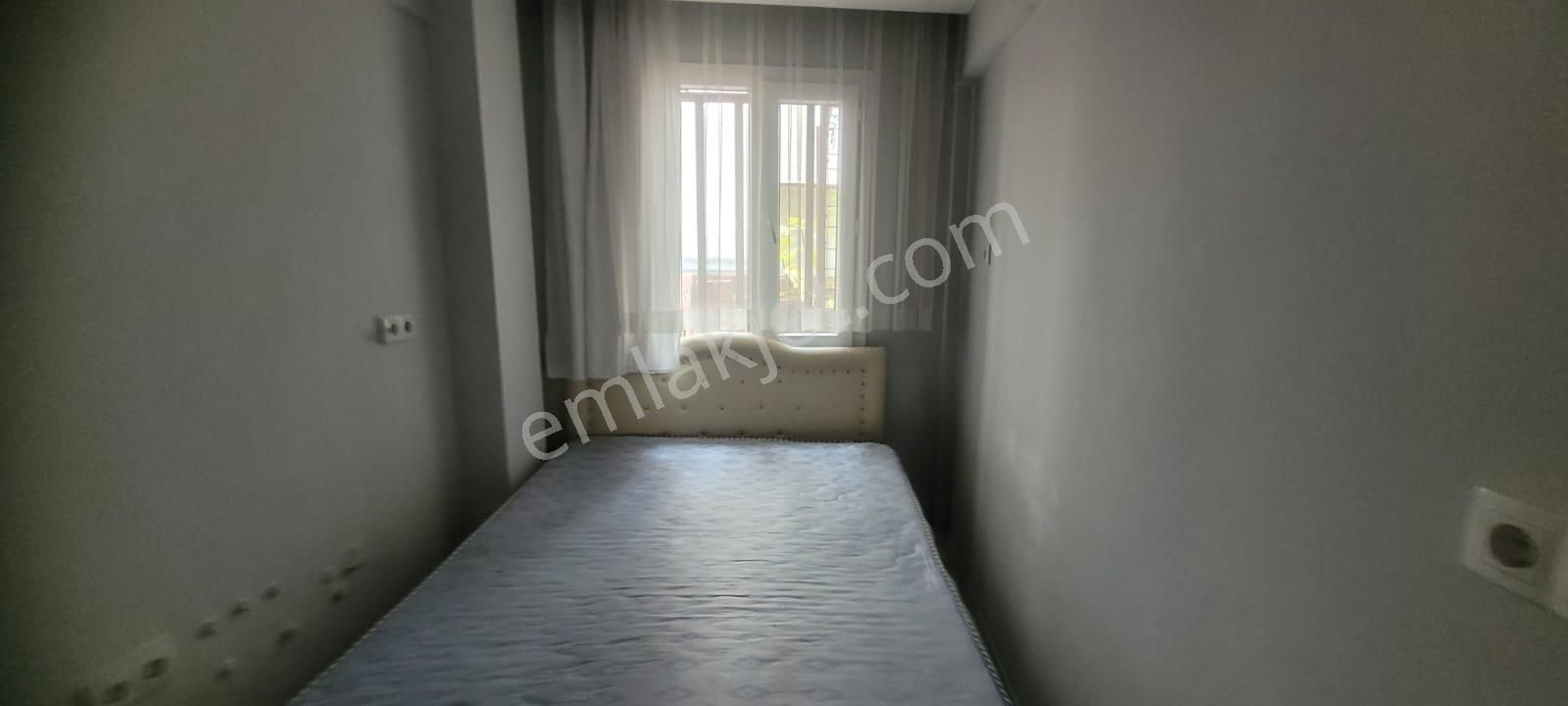 Alsancak Kahramanlar İzban Yakını Satılık Mobilyalı 1+1 Bahçeli - Görsel 11