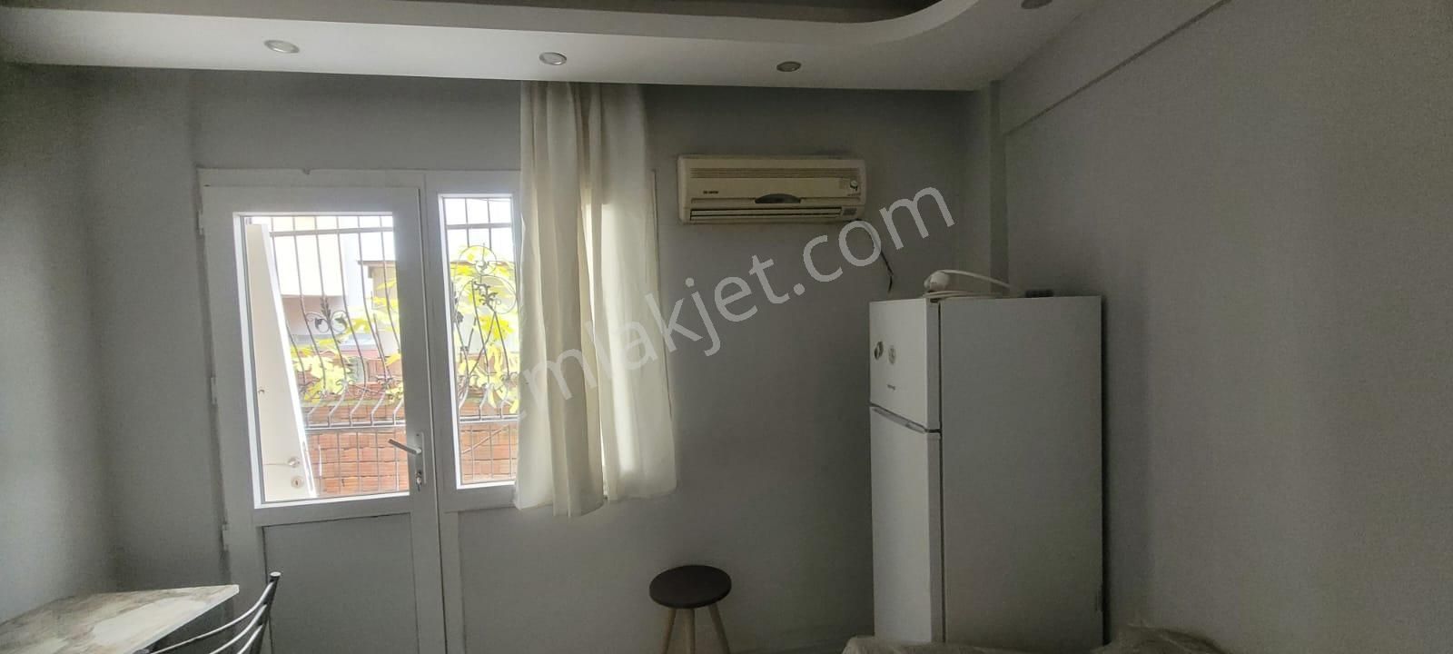 Alsancak Kahramanlar İzban Yakını Satılık Mobilyalı 1+1 Bahçeli - Görsel 3