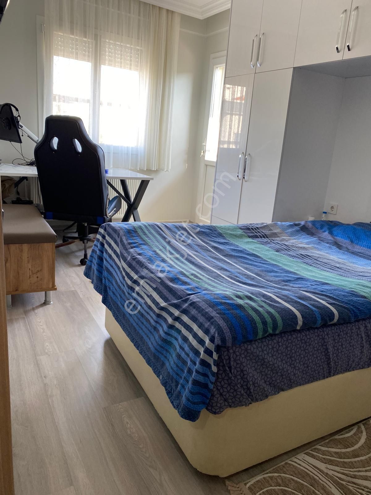 Menderes Te Geniş Ferah Satılık 2+1 Daire - Görsel 14