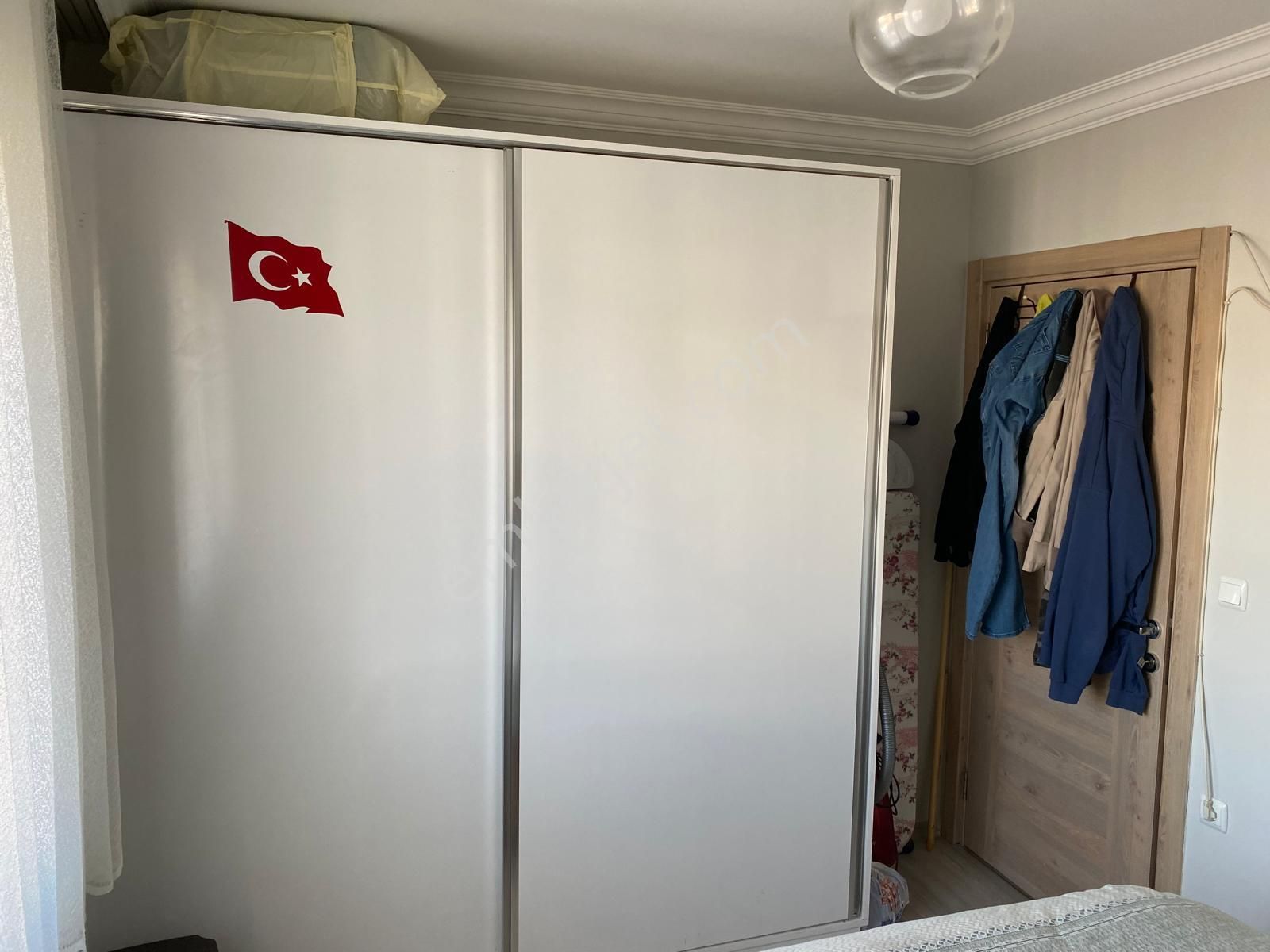 Menderes Te Geniş Ferah Satılık 2+1 Daire - Görsel 12