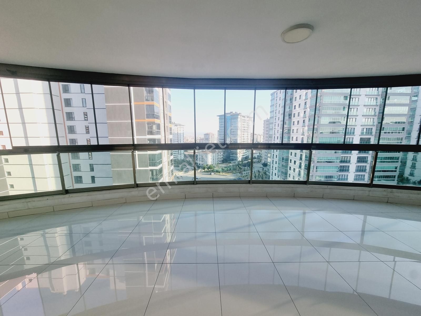 Beyoğlu'ndan Hastane Yanı T.balkonlu 6.kat Sitede Satılık 4+1 - Görsel 9