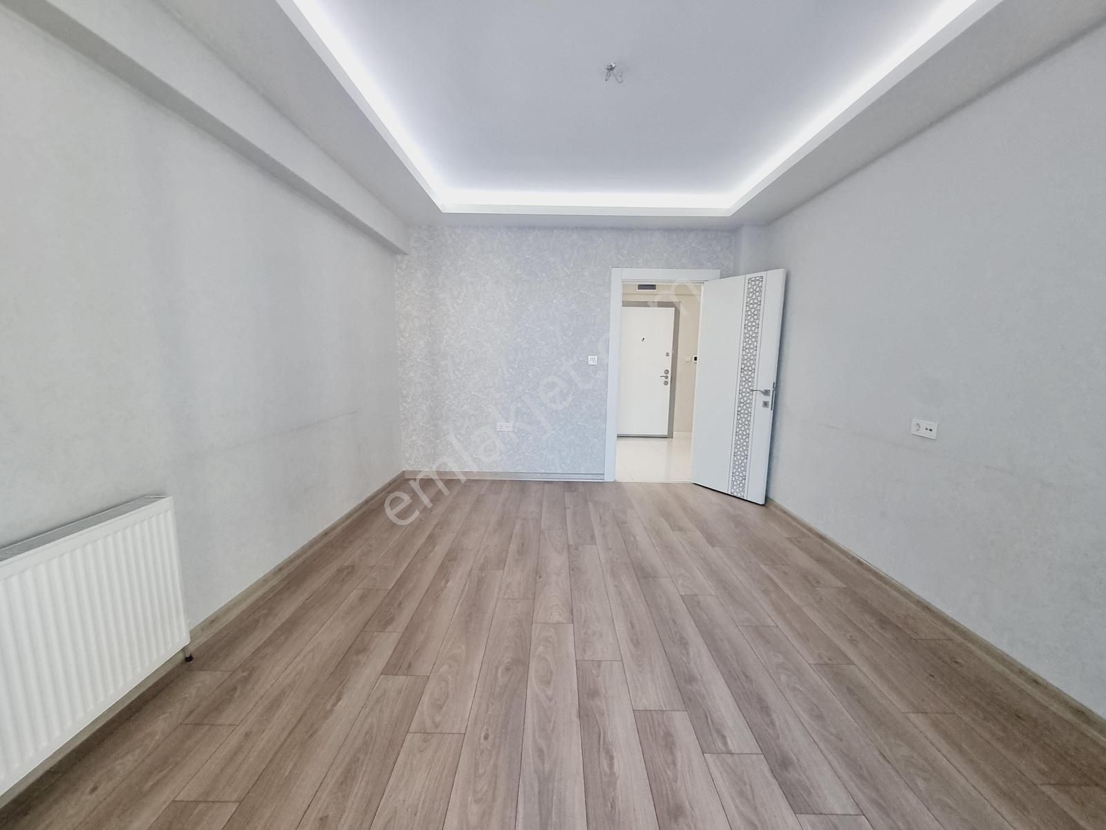 Beyoğlu'ndan Hastane Yanı T.balkonlu 6.kat Sitede Satılık 4+1 - Görsel 22