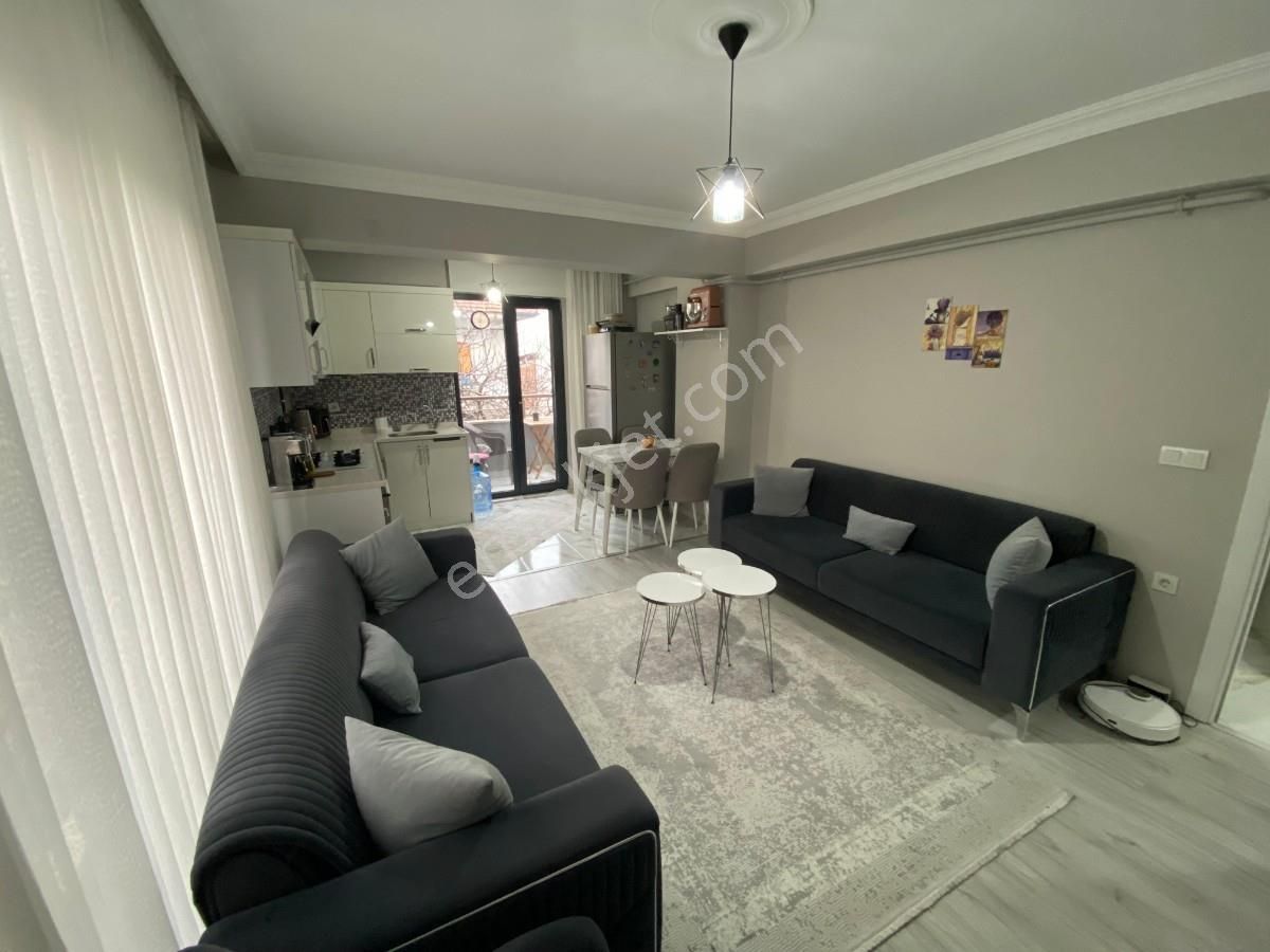 Sapanca Çayiçi Mahallesi Merkeze Yakın 2+1 Arakat Satılık Daire - Görsel 3