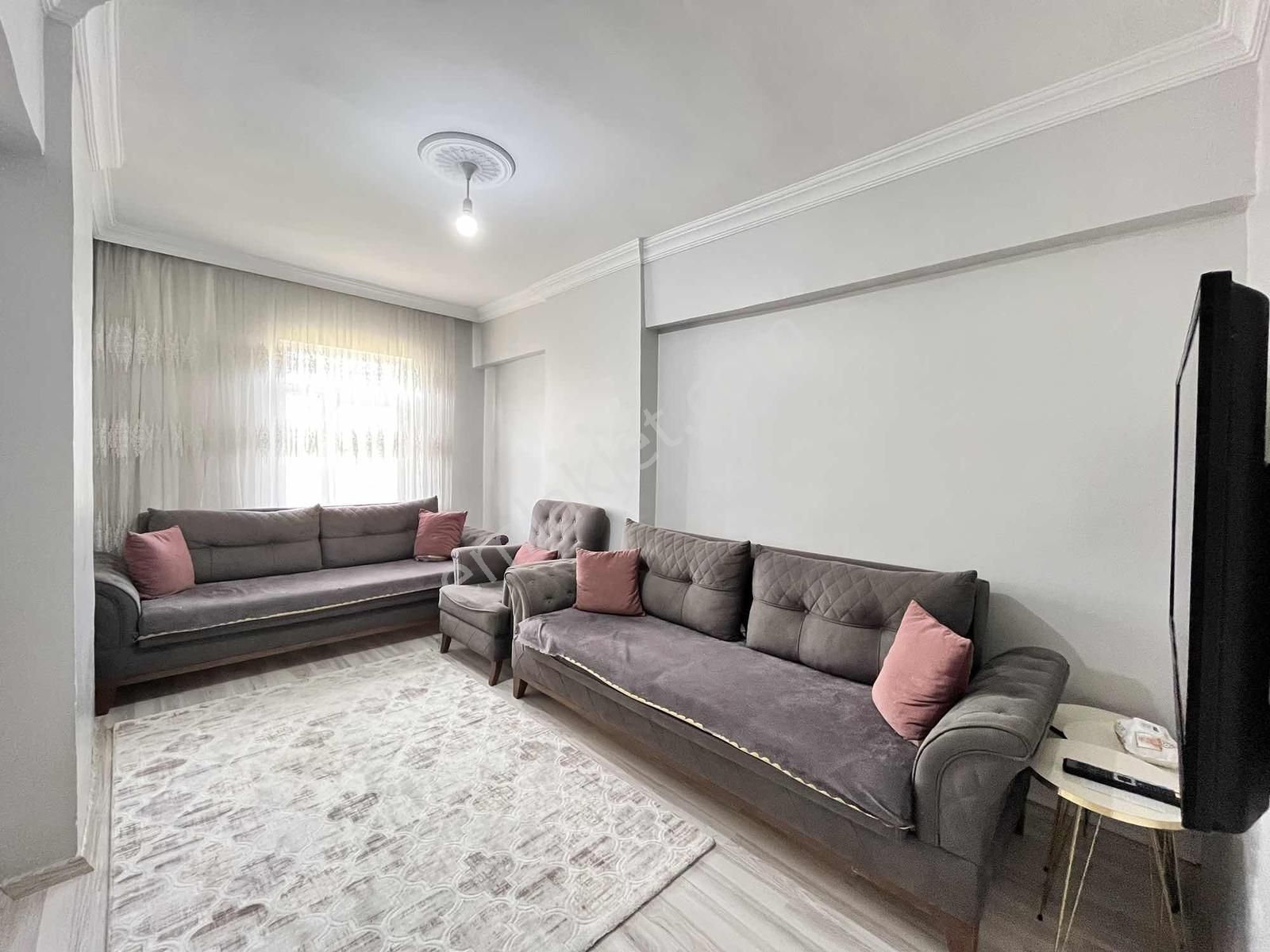 İstiklal Mahallesinde Fırsat 3+1 Ara Kat Daire - Görsel 9