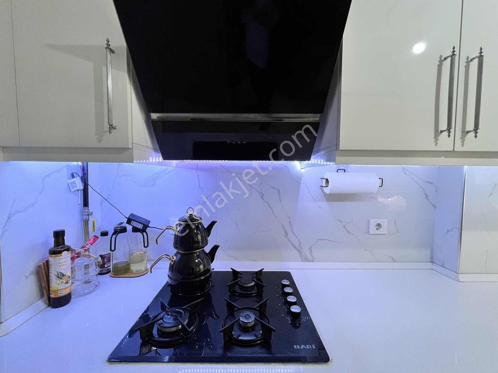 İstiklal Mahallesinde Fırsat 3+1 Ara Kat Daire - Görsel 21