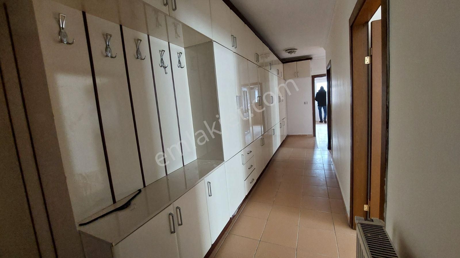 Atakent De Asansörlü Geniş Kapalı Teraslı Güney Batı Yol Cep 6+1 - Görsel 35