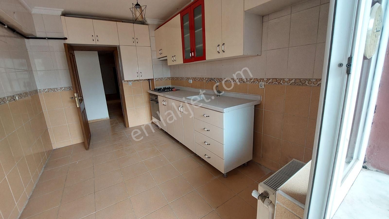 Atakent De Asansörlü Geniş Kapalı Teraslı Güney Batı Yol Cep 6+1 - Görsel 33