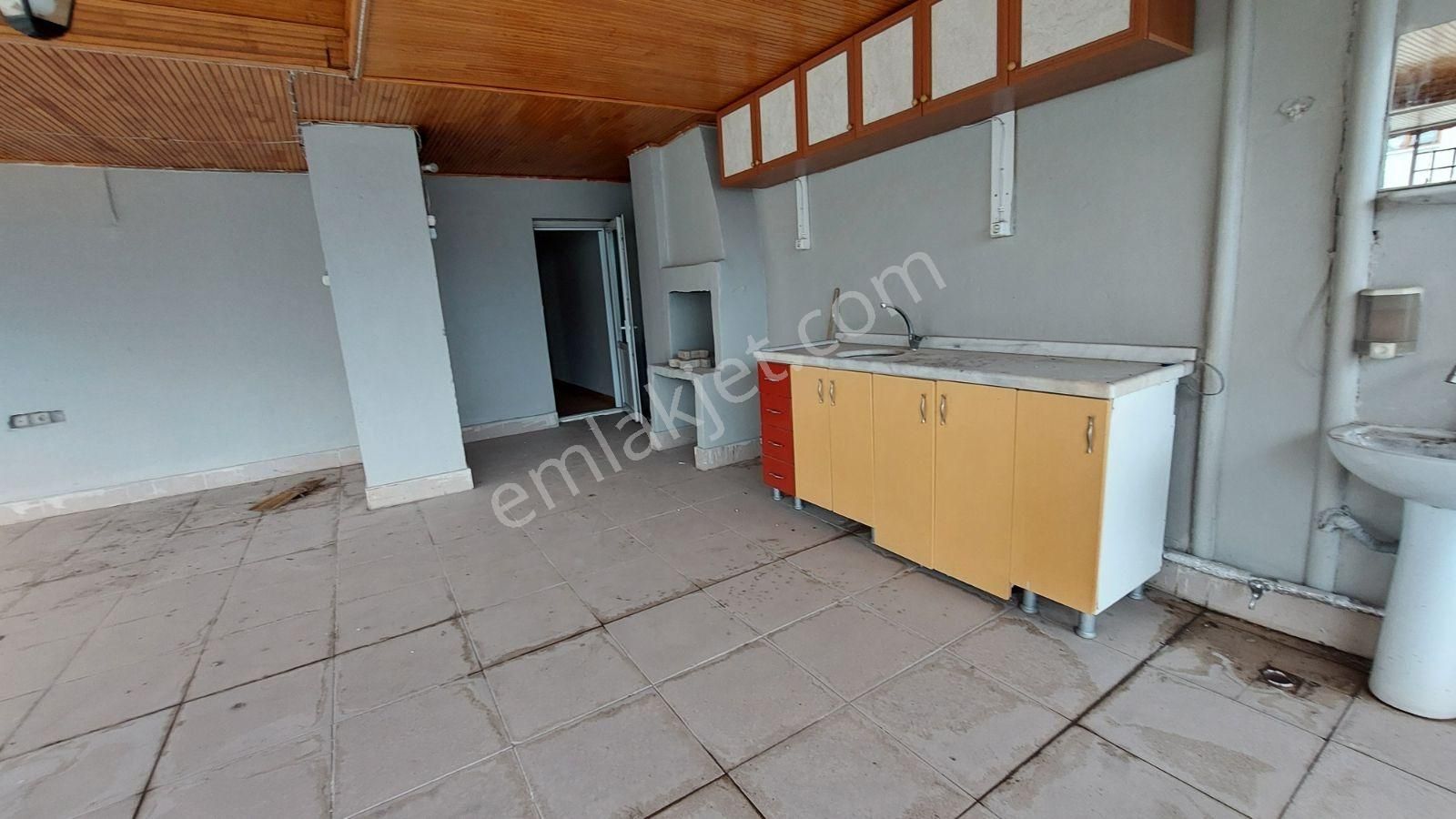 Atakent De Asansörlü Geniş Kapalı Teraslı Güney Batı Yol Cep 6+1 - Görsel 32