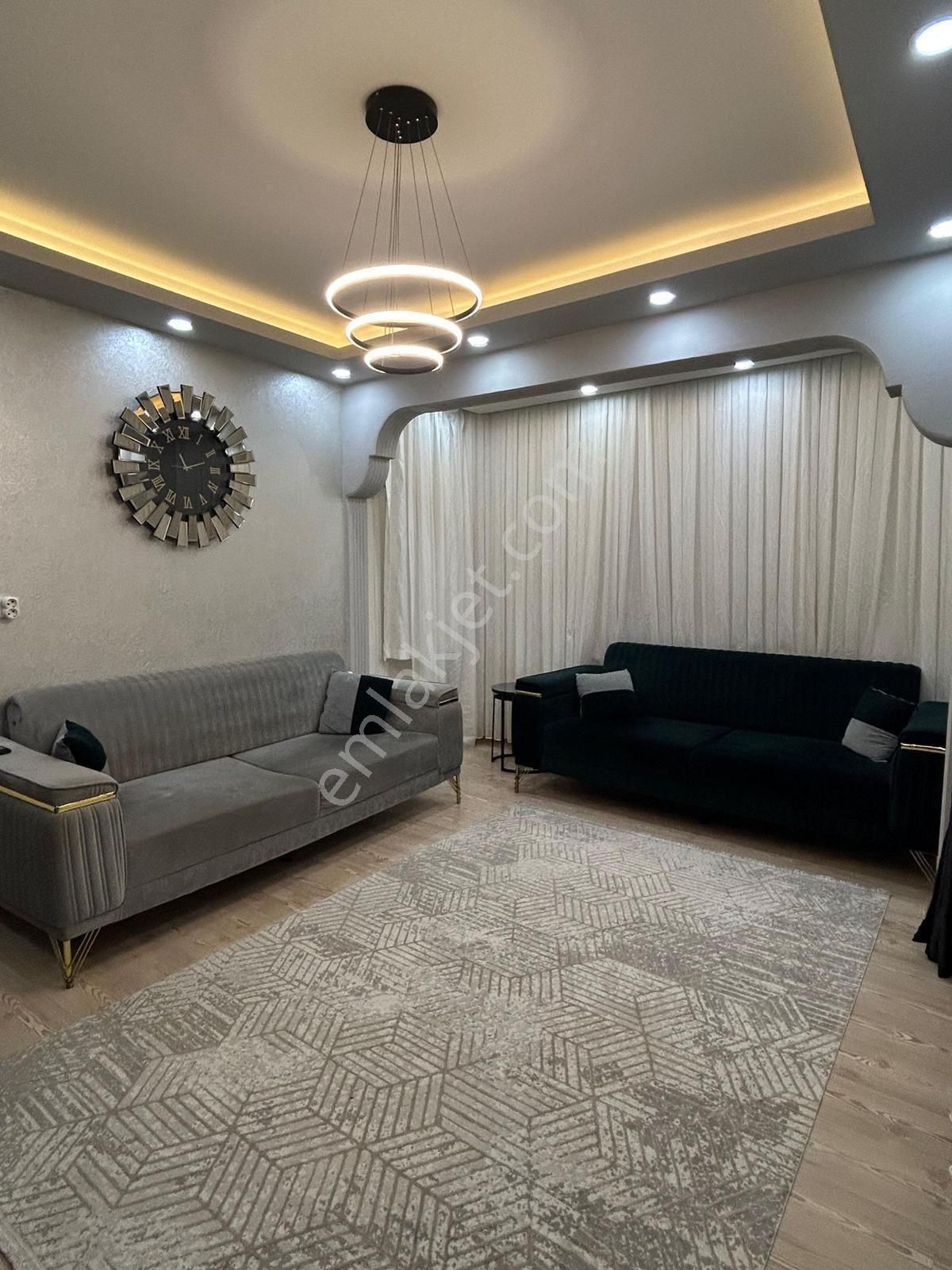 Sancaktepe Yunus Emre Mah. Veysel Karani Cd Köşe Yüksek Değer Arsa Paylı Satılık Düz Giriş Daire - Görsel 3