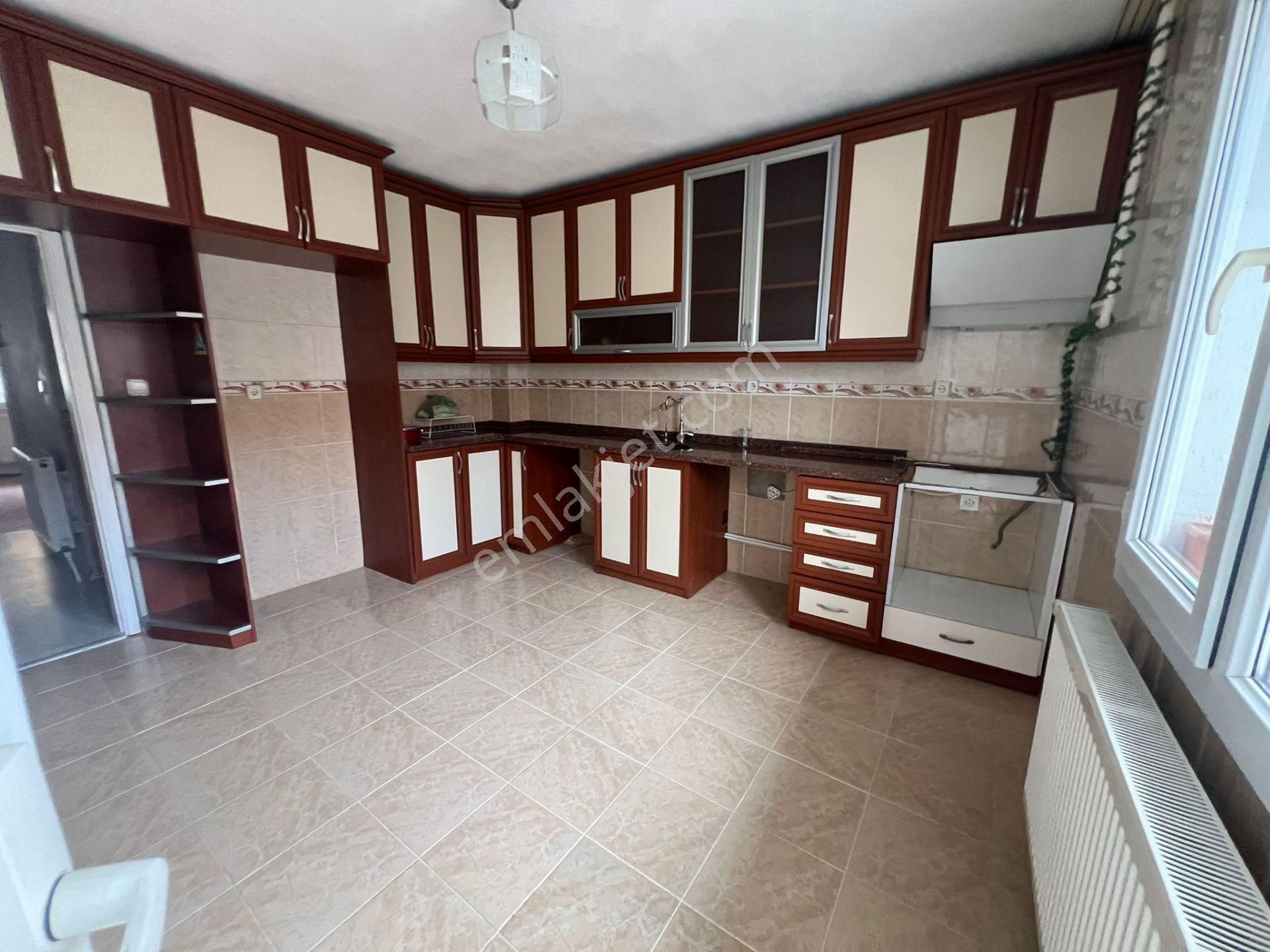 Buca Yenigün Mah.de 2+1 100m2 Dgazlı Arakat Geniş Ferah Kiralık Daire - Görsel 11