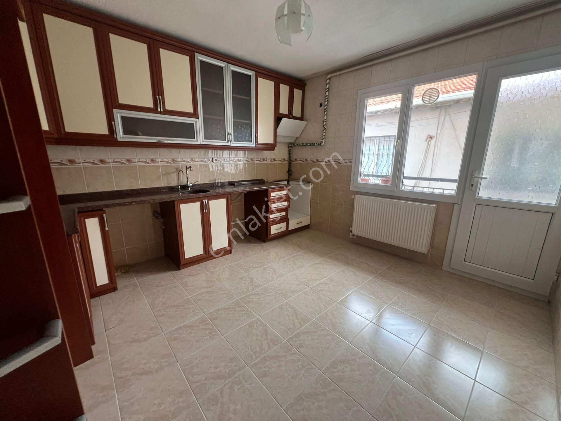 Buca Yenigün Mah.de 2+1 100m2 Dgazlı Arakat Geniş Ferah Kiralık Daire - Görsel 14