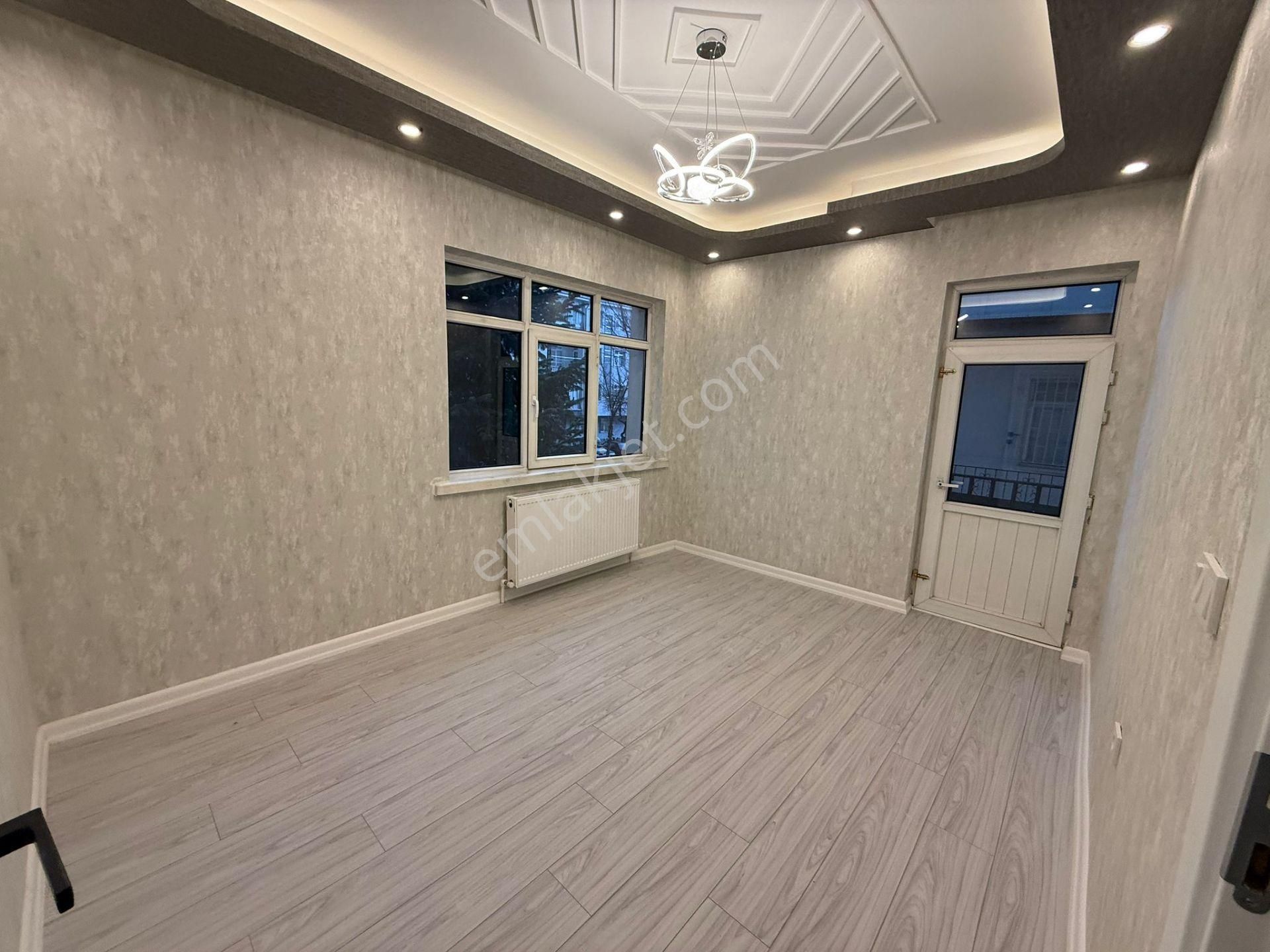 Bilgen Vatan'dan Yakacık'ta Ana Cadde Yakını 1. Kat Ön Cephe 3+1 Megalüks Yapılı Bağımsız Satılık - Görsel 23