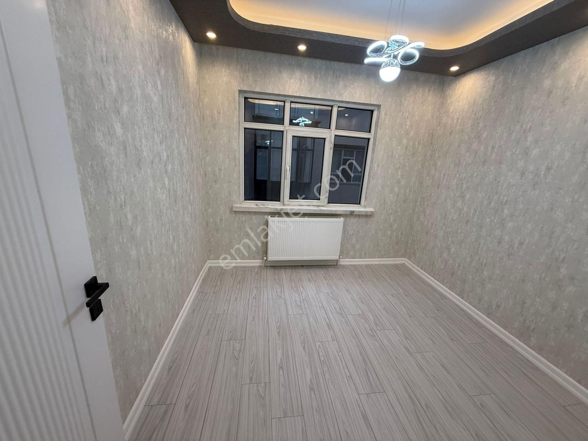 Bilgen Vatan'dan Yakacık'ta Ana Cadde Yakını 1. Kat Ön Cephe 3+1 Megalüks Yapılı Bağımsız Satılık - Görsel 14