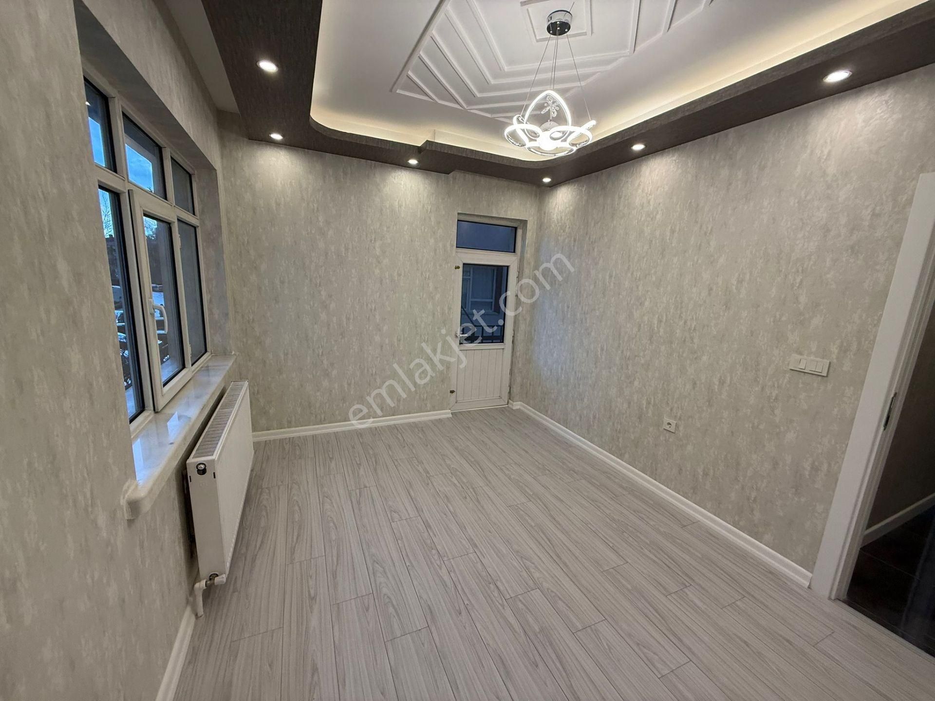 Bilgen Vatan'dan Yakacık'ta Ana Cadde Yakını 1. Kat Ön Cephe 3+1 Megalüks Yapılı Bağımsız Satılık - Görsel 20