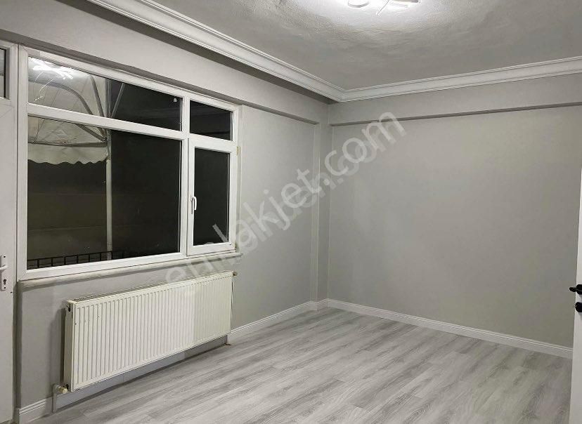 Furkan Emlaktan Çiftlik Mah. 2+1 1.kat 105m2 İçi Full Yapılı Balkonlu Arakat Satılık Fırsat Daire - Görsel 11