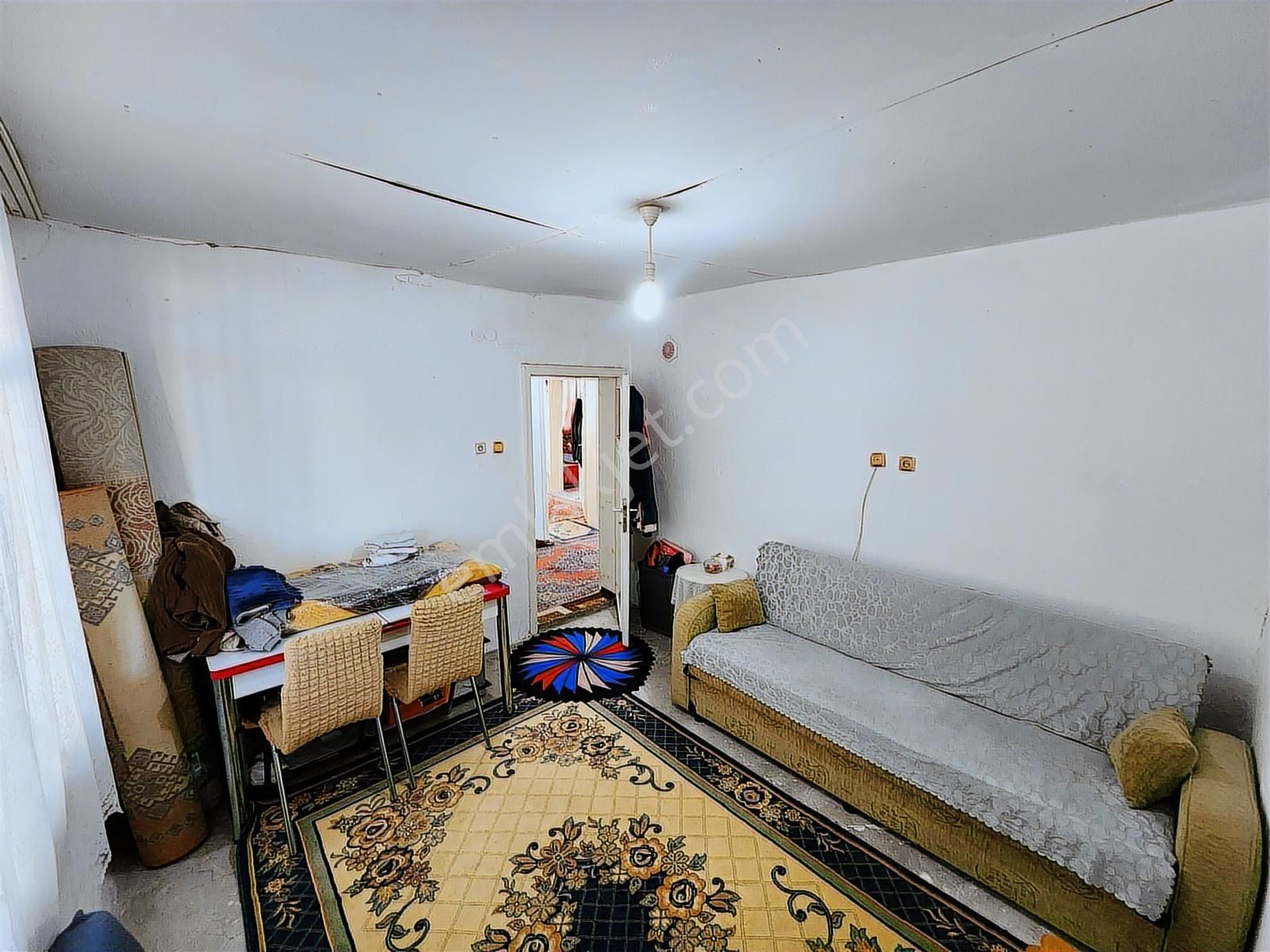 Güler^den Yenimahalle Yakacıkta 3+1 Müstakil(gecekondu) 800m2ars - Görsel 8