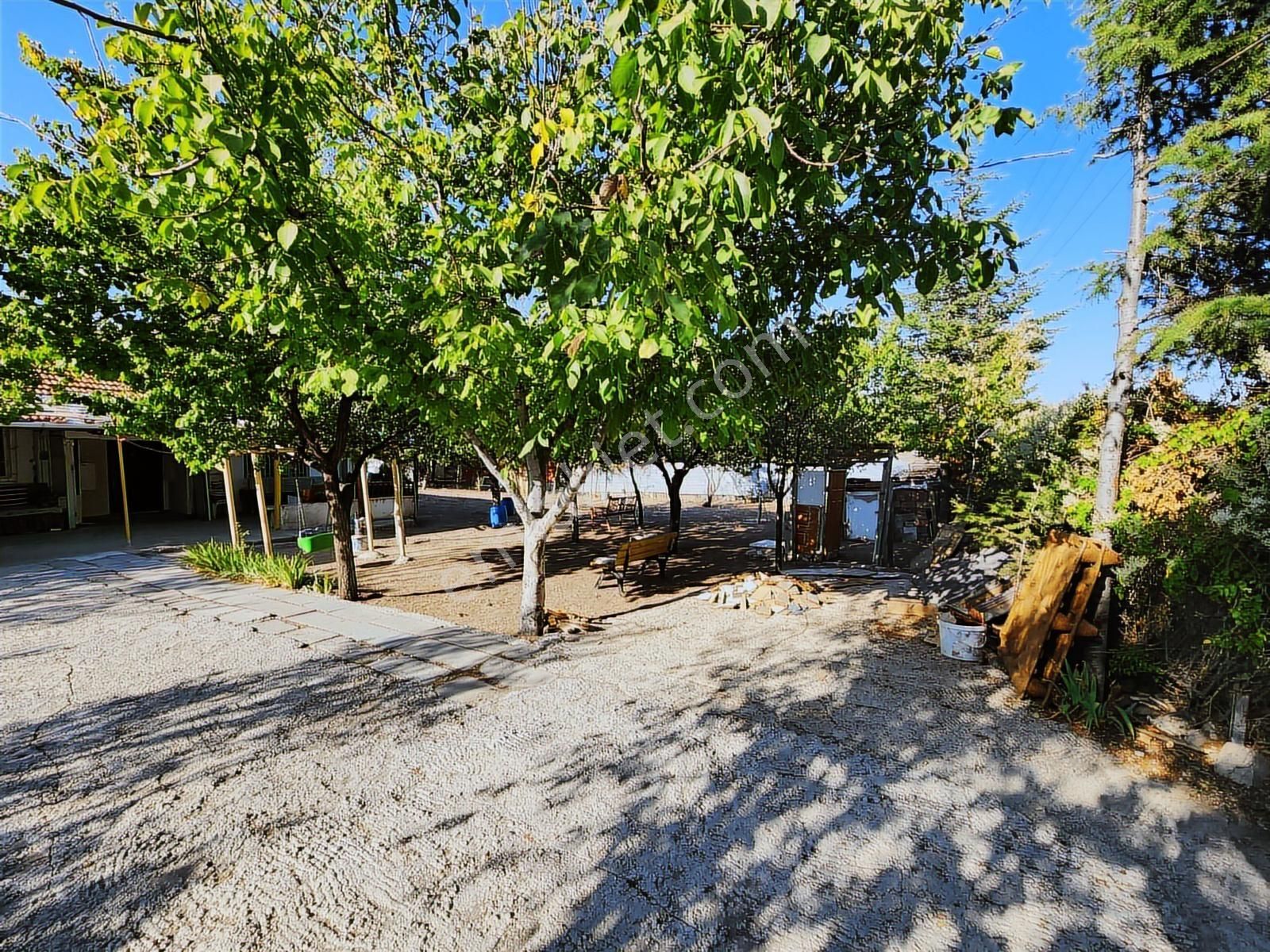 Güler^den Yenimahalle Yakacıkta 3+1 Müstakil(gecekondu) 800m2ars - Görsel 17