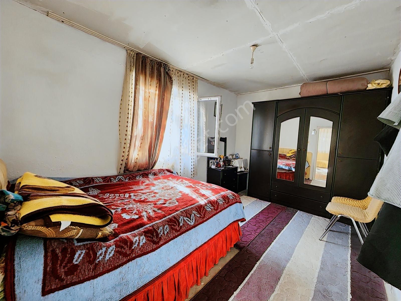 Güler^den Yenimahalle Yakacıkta 3+1 Müstakil(gecekondu) 800m2ars - Görsel 21