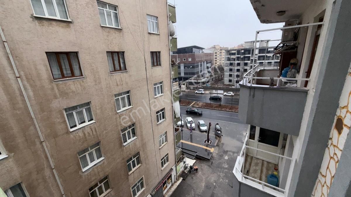 Kantar Kavşağı, Emniyet Karşısı 3+1 Hasarsız Satılık Daire - Görsel 23