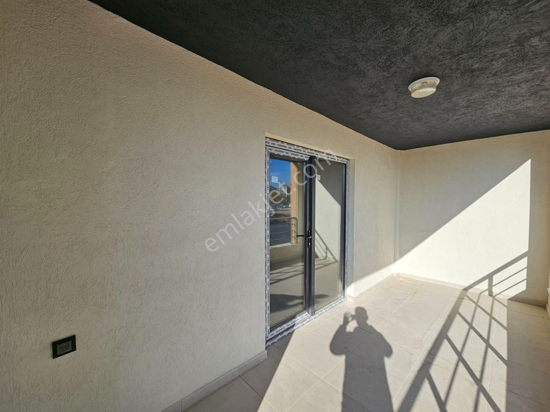 Sedirler Mahallesinde Fetih Caddesine Oldukça Yakın 3+1 Satılık Lüx Sıfır Fırsat Site İçi Daireler - Görsel 14