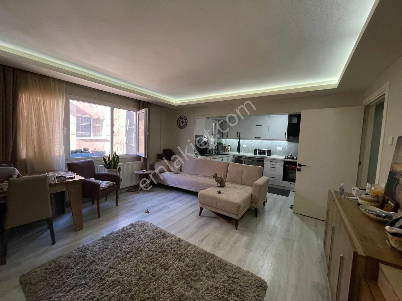 Akalin'dan Sahile 150 Metre Otoparklı Arakat Masrafsız 130m2 3+1